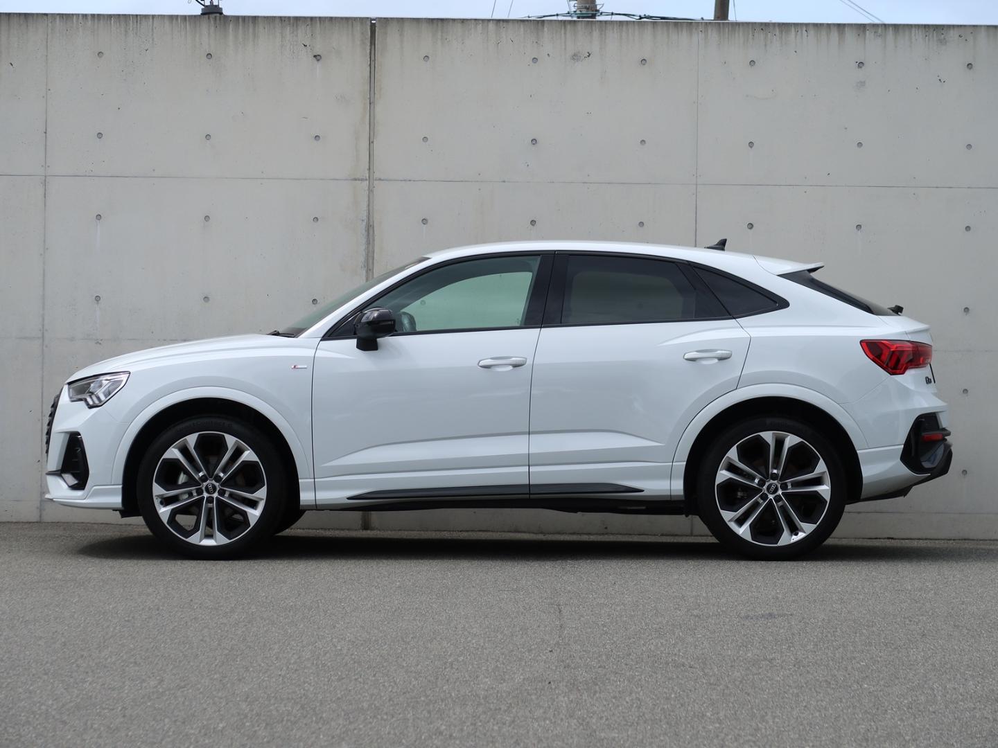 Image about Audi Q3 Sportback 35 TFSI S line 110(150) kW(PS) S tronic