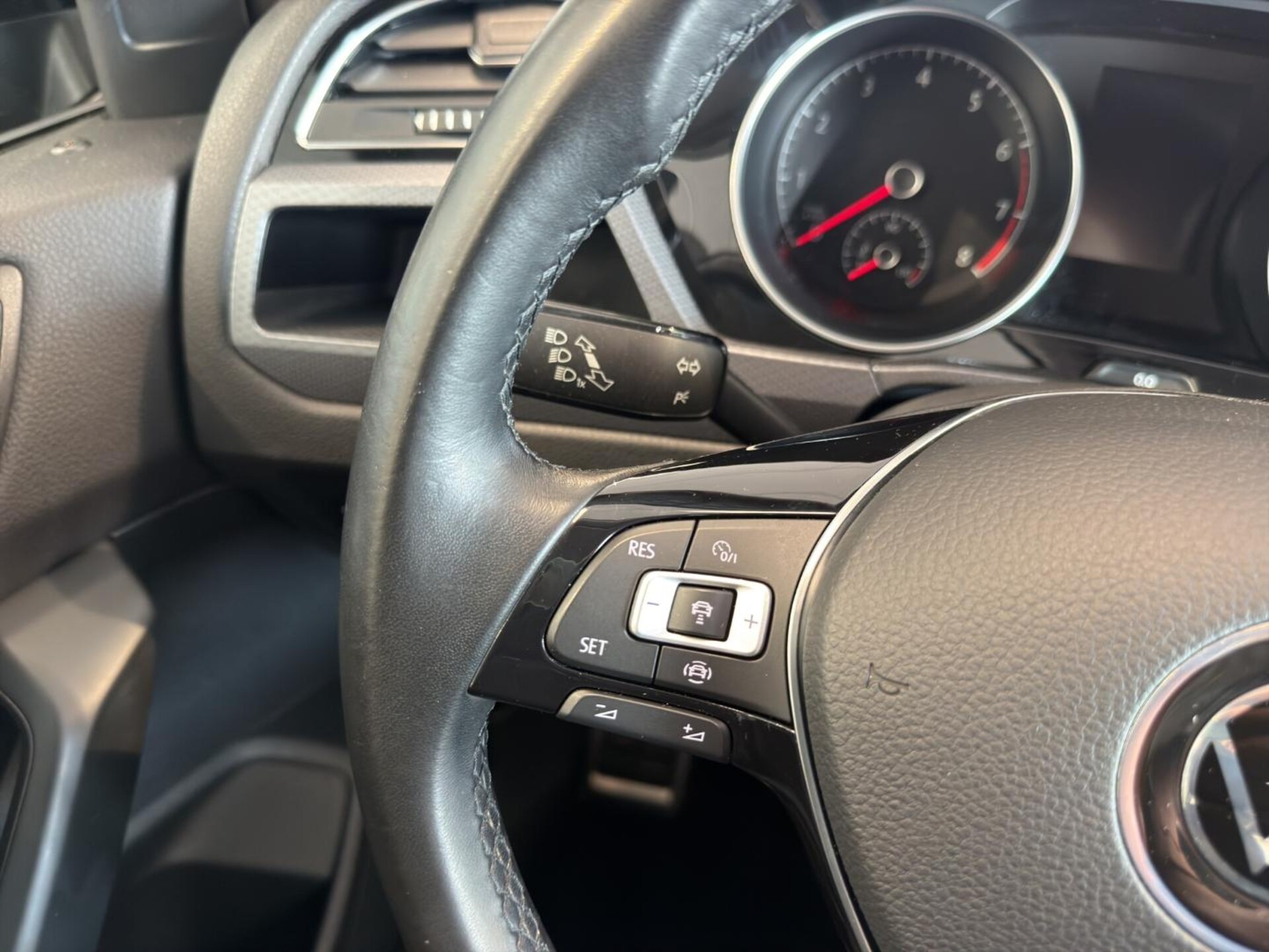 Volkswagen Touran Active