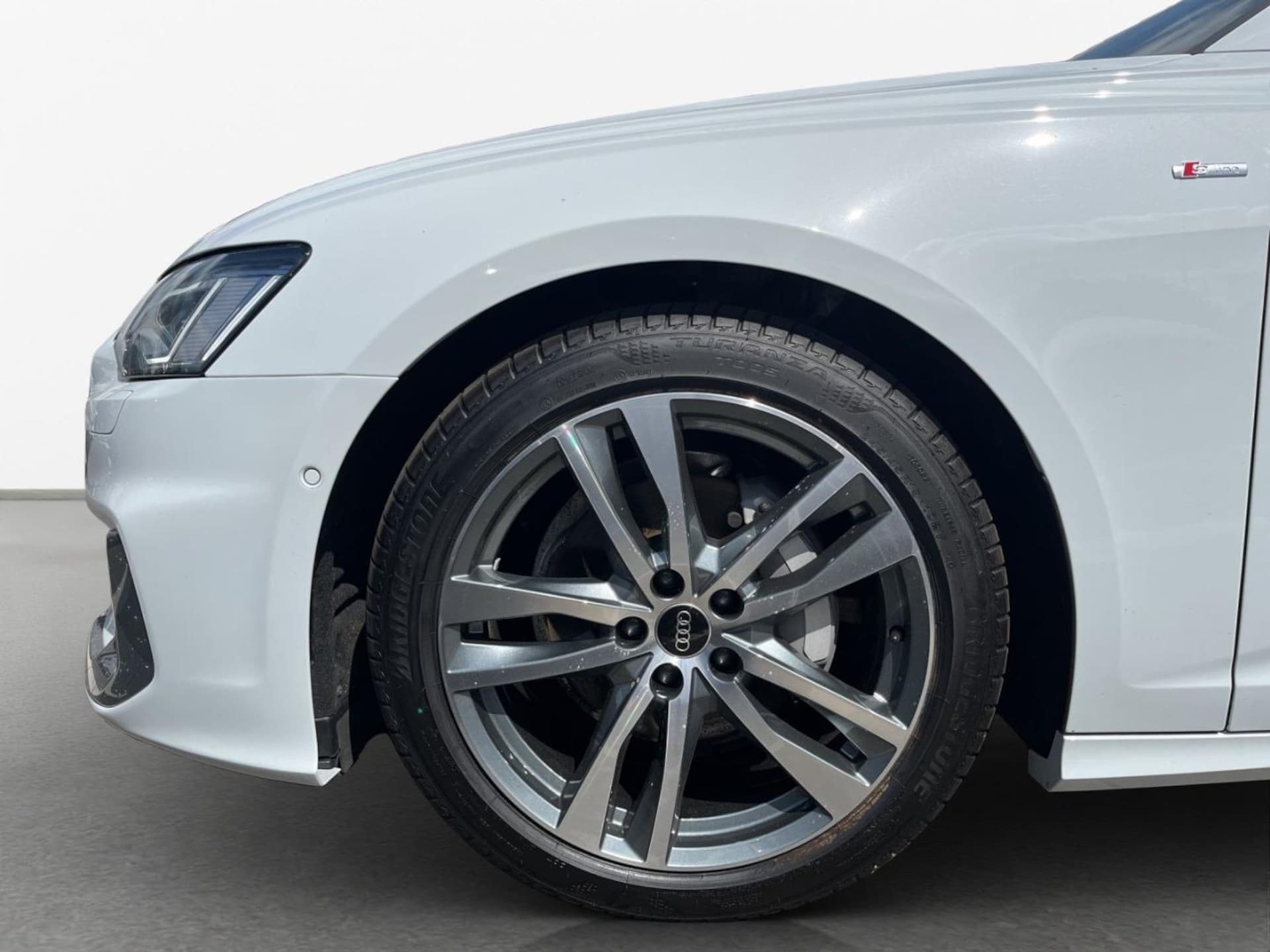Audi A6 Avant Design