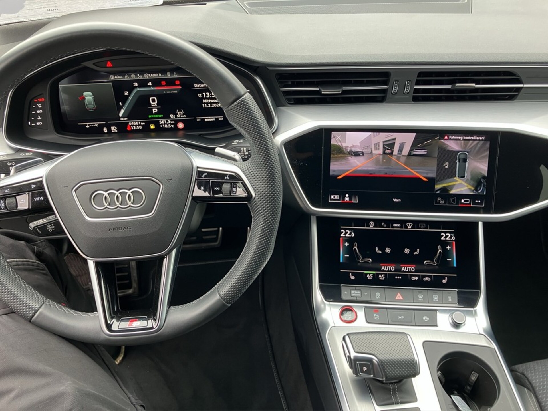 Audi S6 Avant