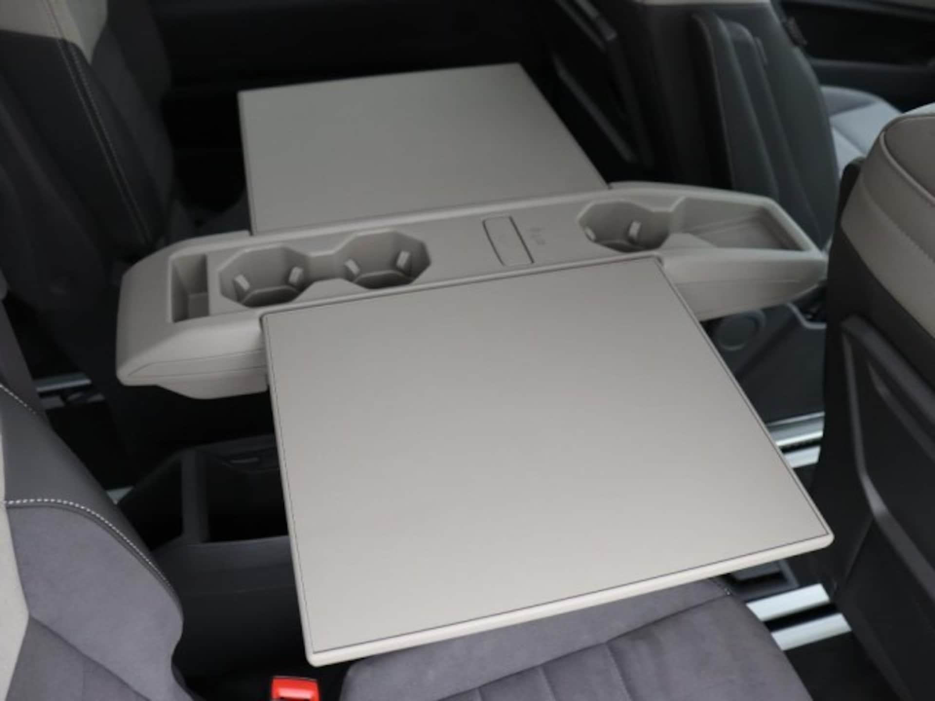 Volkswagen Multivan Life