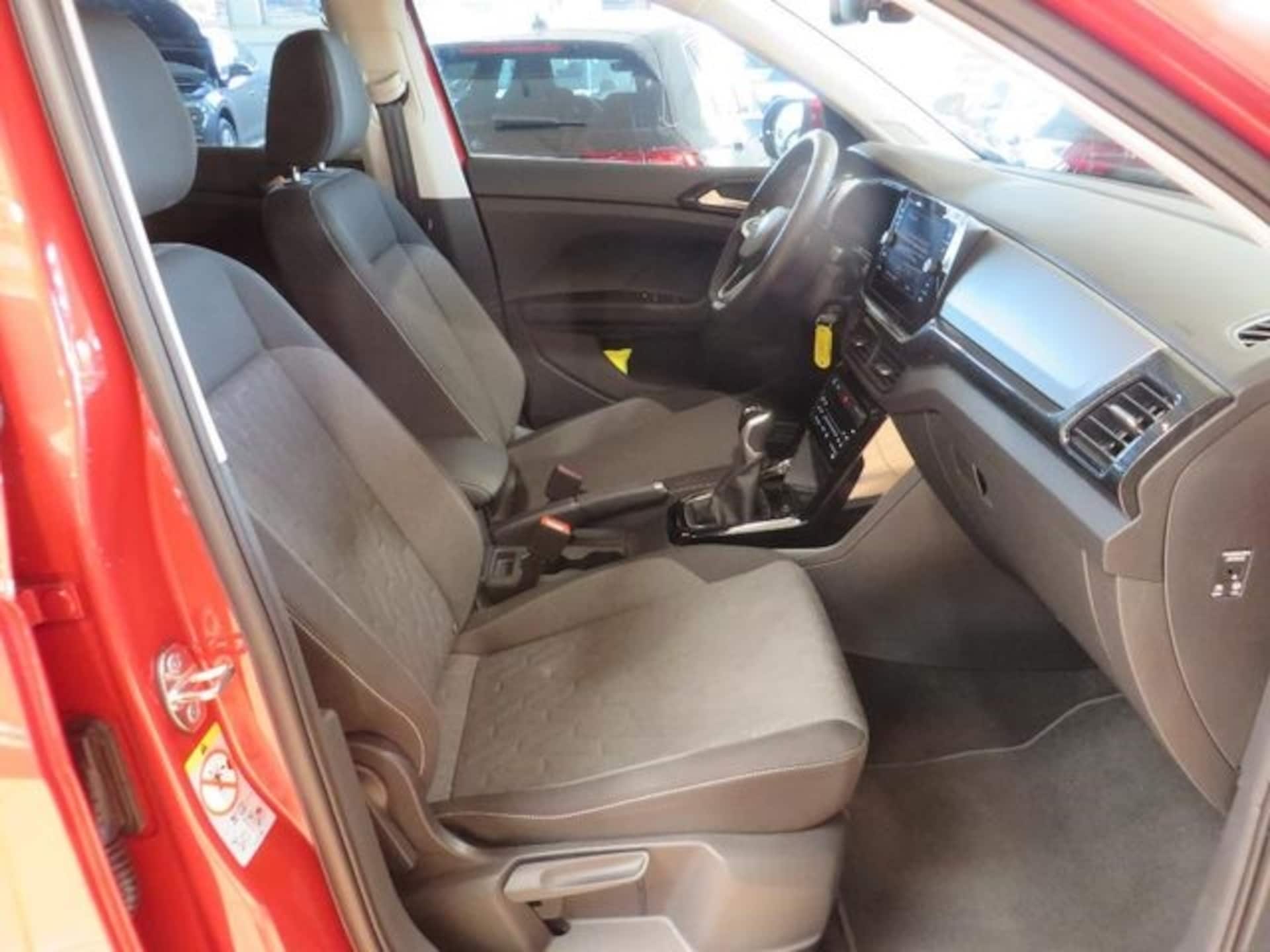 Volkswagen T-Cross Life