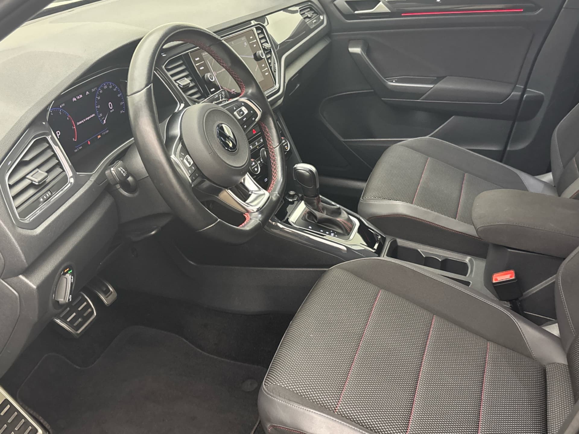 Volkswagen T-Roc Sport