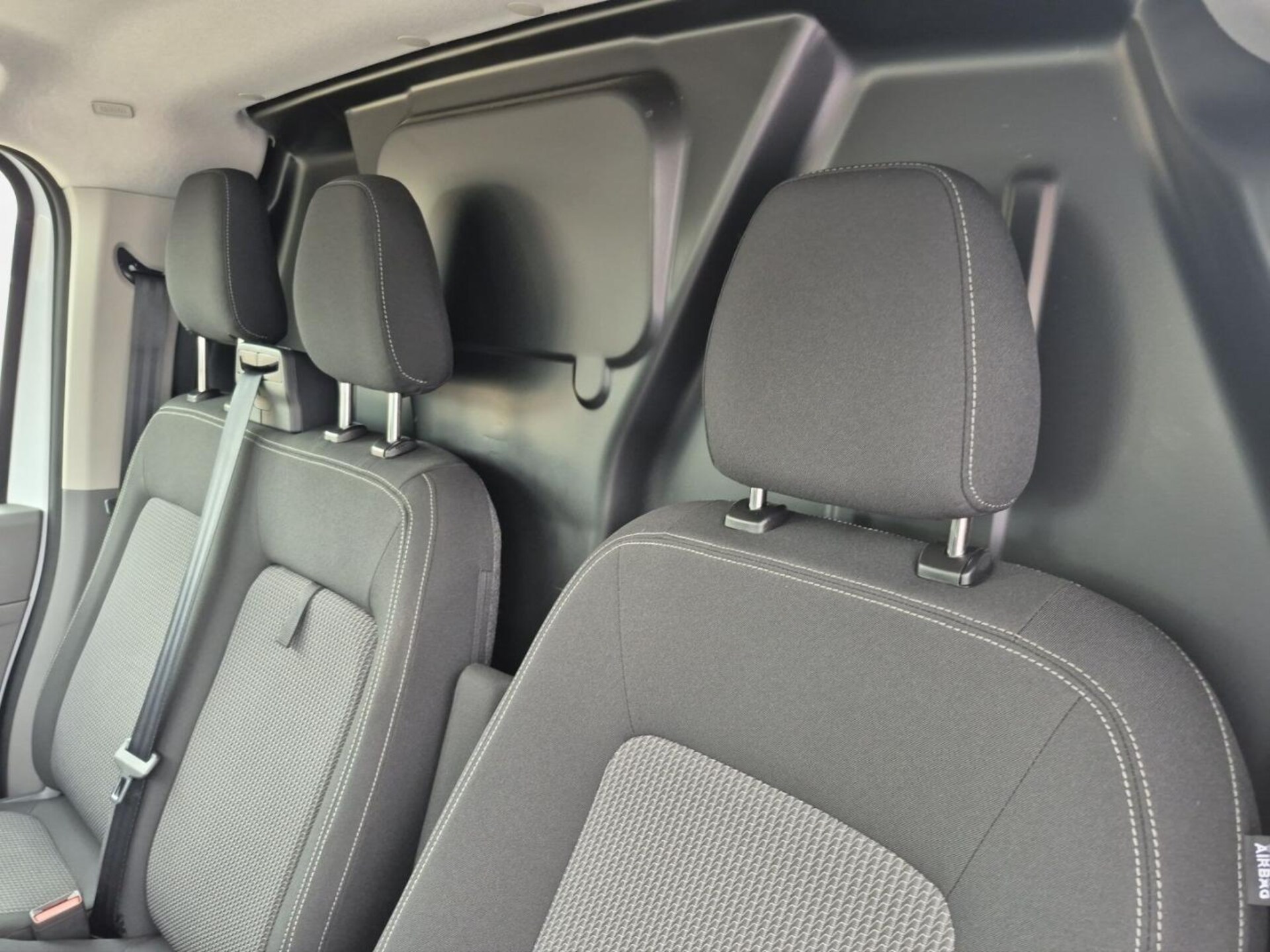 Volkswagen Transporter Kasten kurzer Radstand