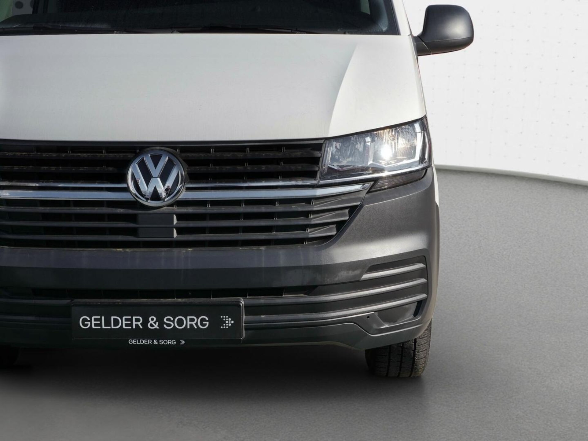 Volkswagen T6.1 Transporter Kasten langer Radstand