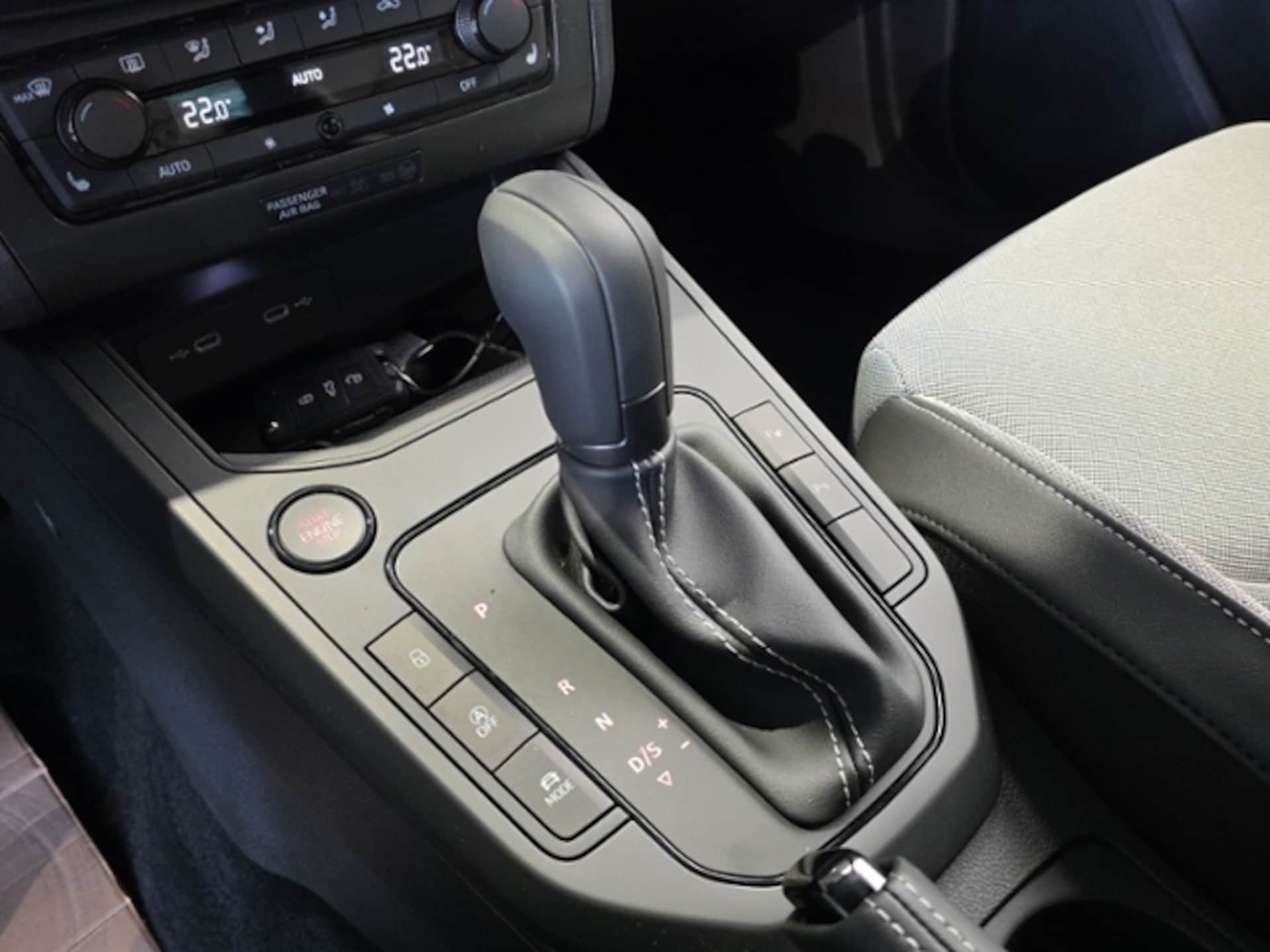 SEAT Arona FR