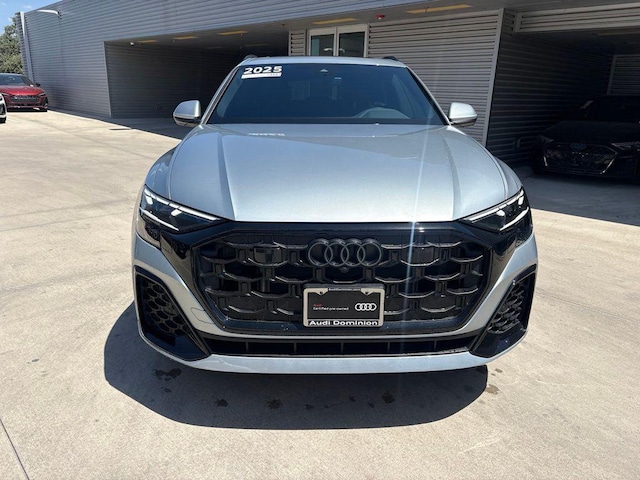 2025 Audi Q8
