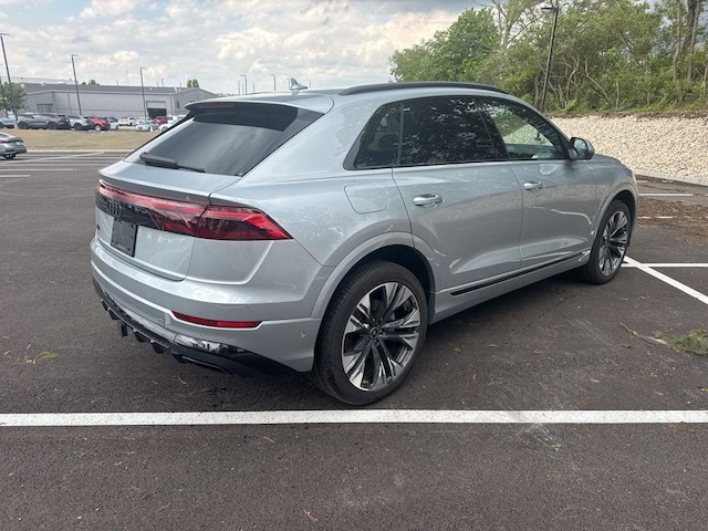 2025 Audi Q8
