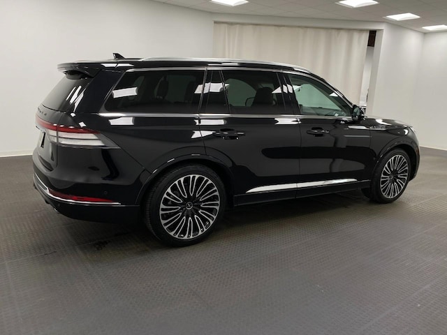 2023 Lincoln Aviator