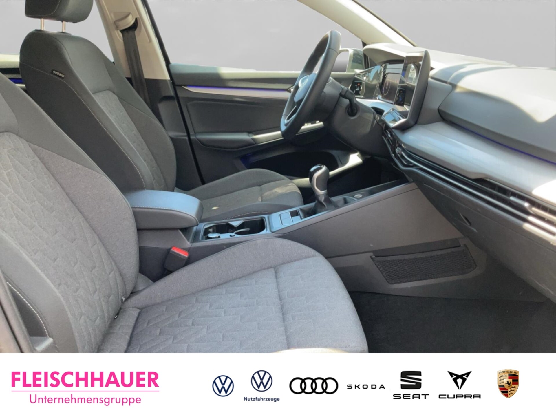 Volkswagen Golf Life
