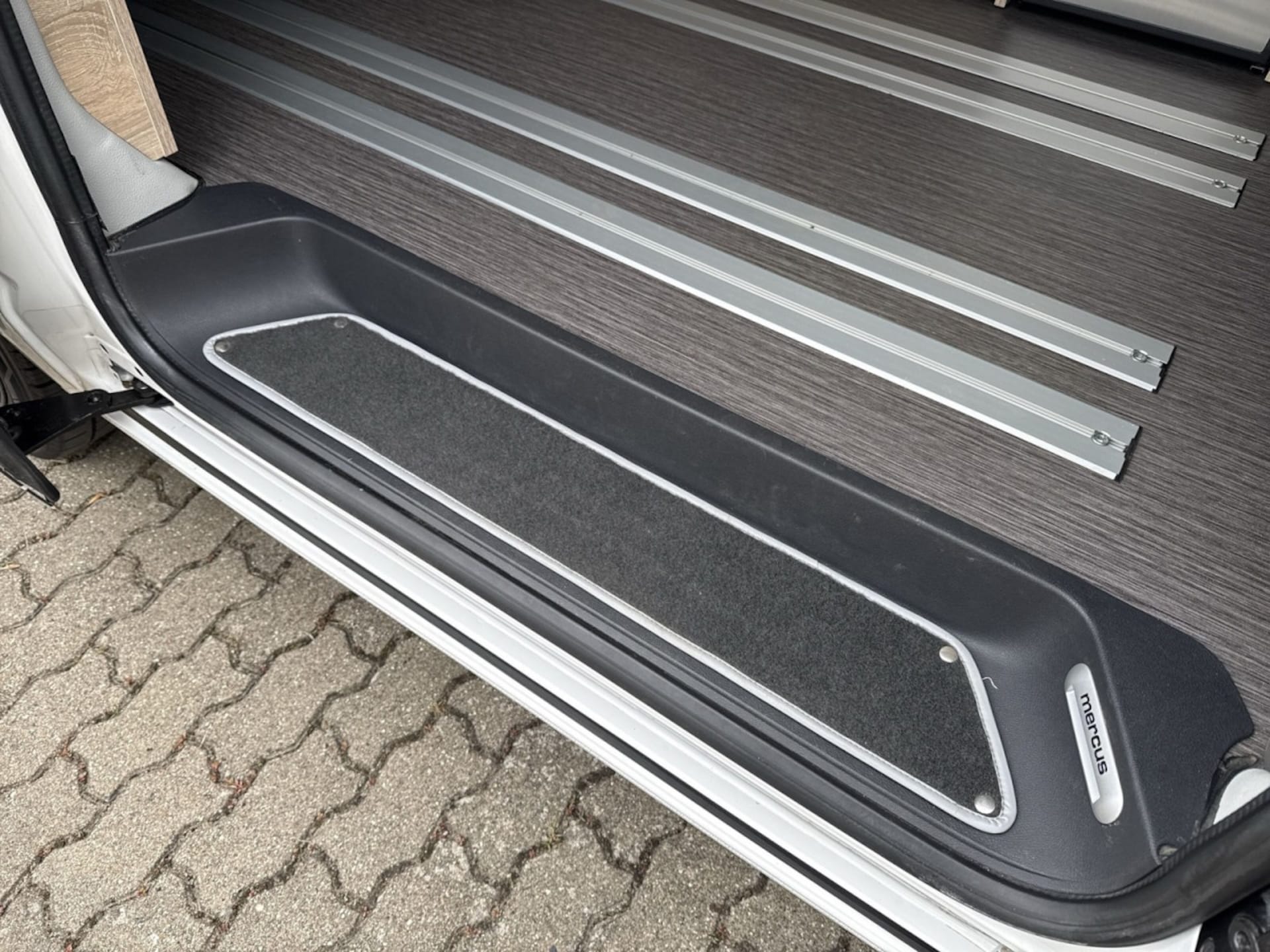 Volkswagen T6.1 Transporter Kasten kurzer Radstand