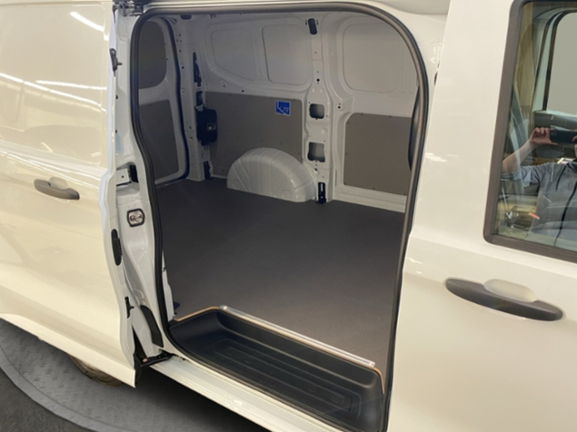 Volkswagen Transporter Kasten kurzer Radstand