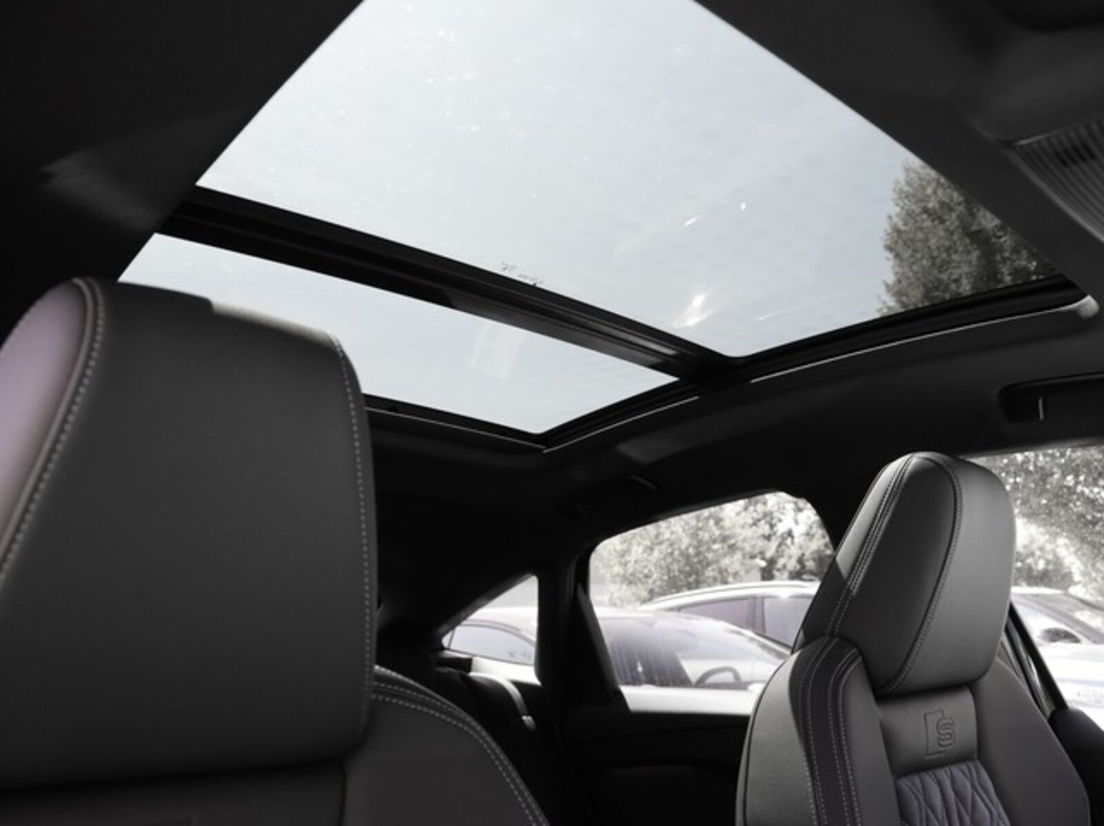 Audi Q4 Sportback e-tron – Bild 9
