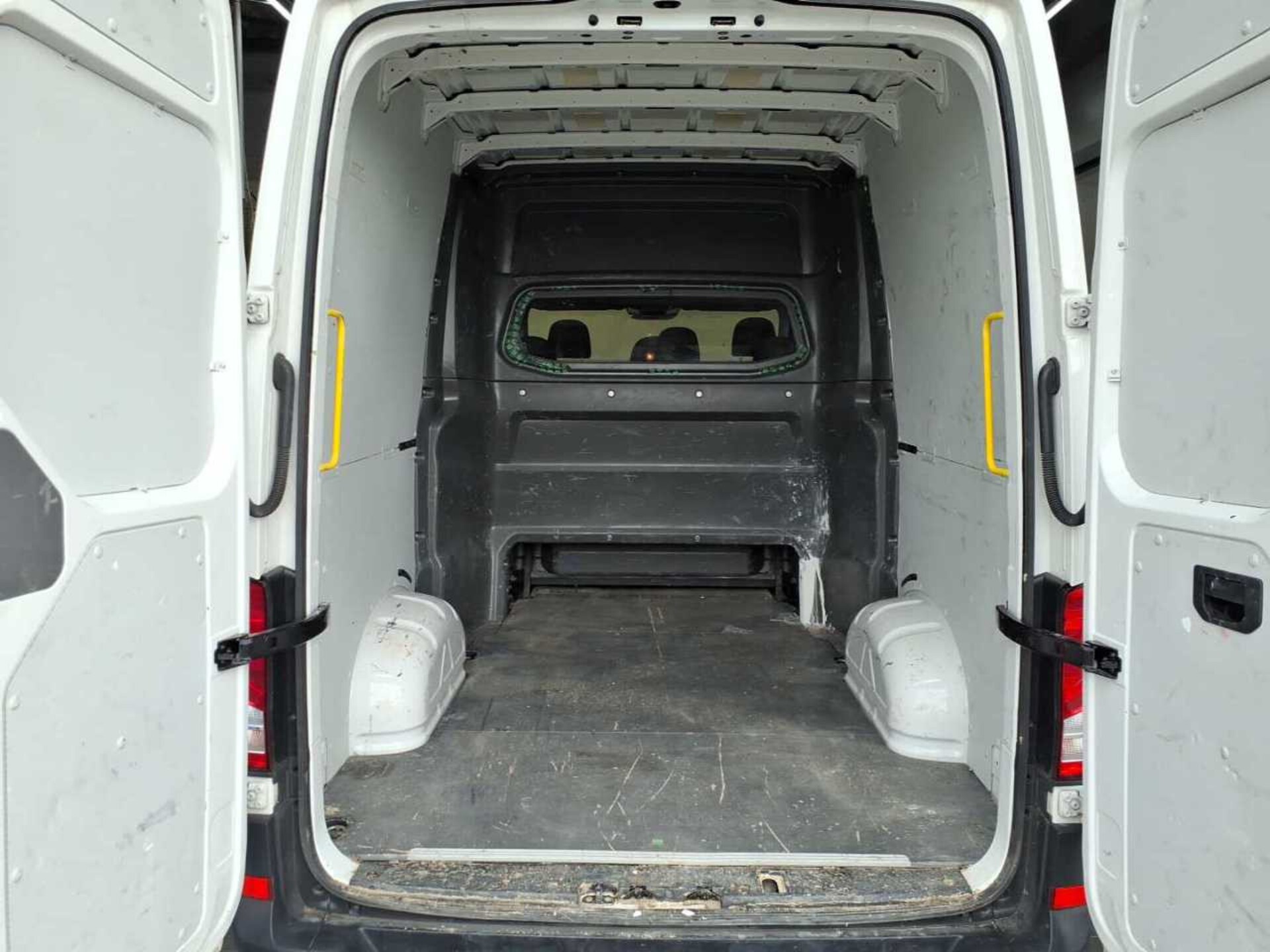 Volkswagen Crafter Kasten mittlerer Radstand