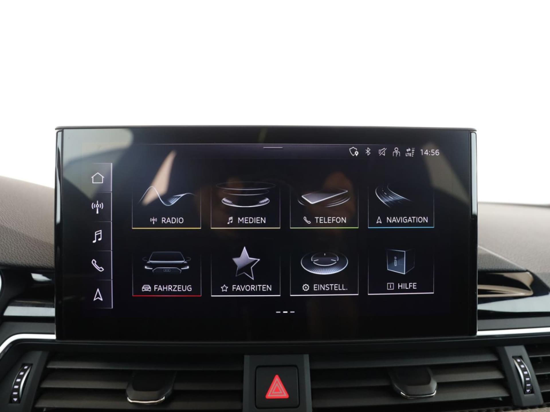 Audi A4 Avant S line