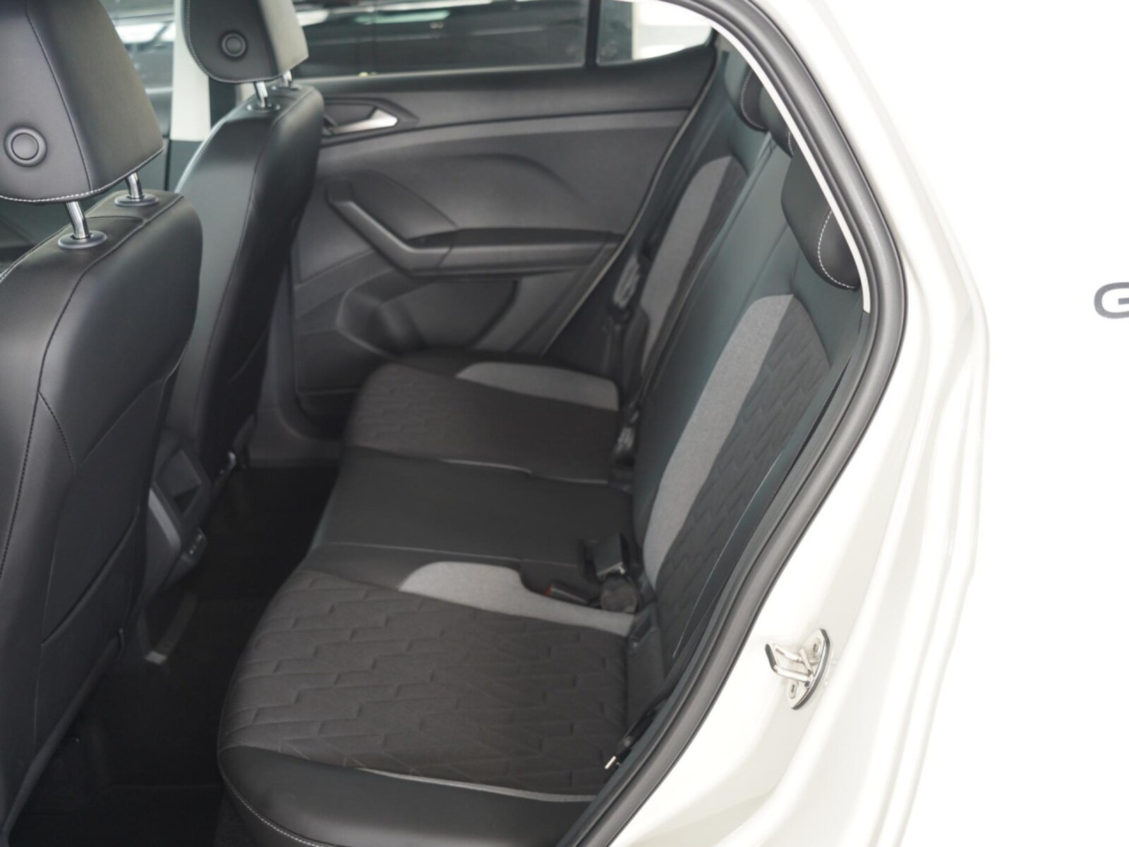 Volkswagen T-Cross – Bild 11
