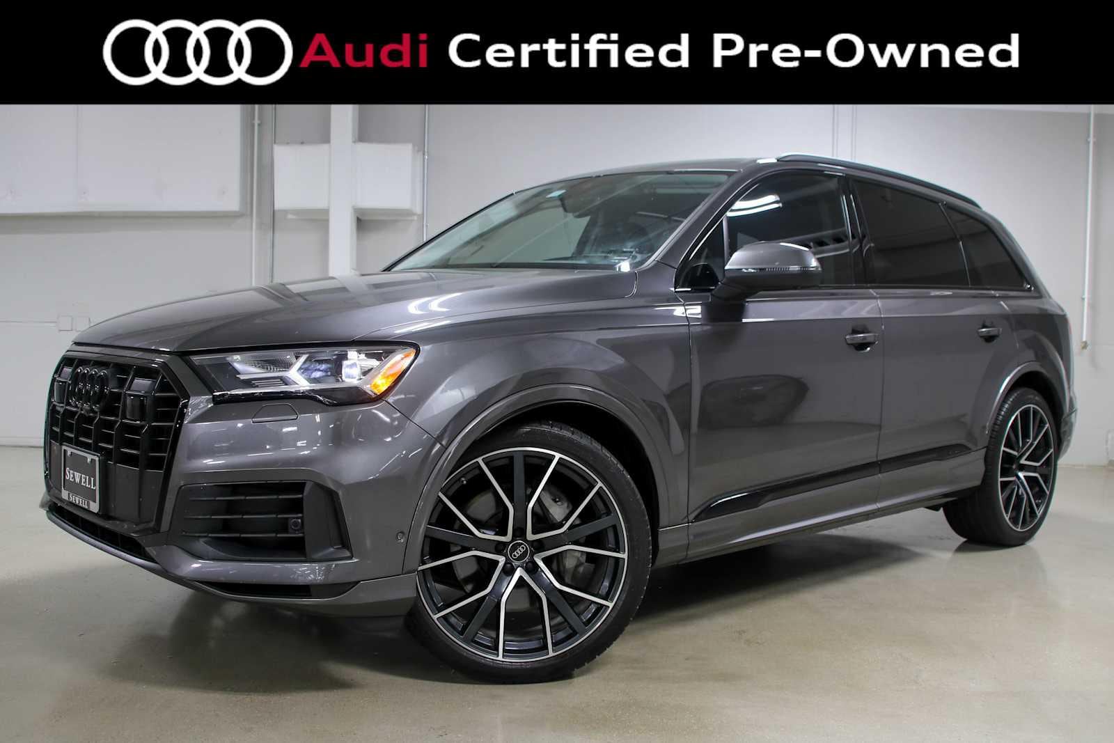 2022 Audi Q7 55 Prestige quattro Tiptronic's photo