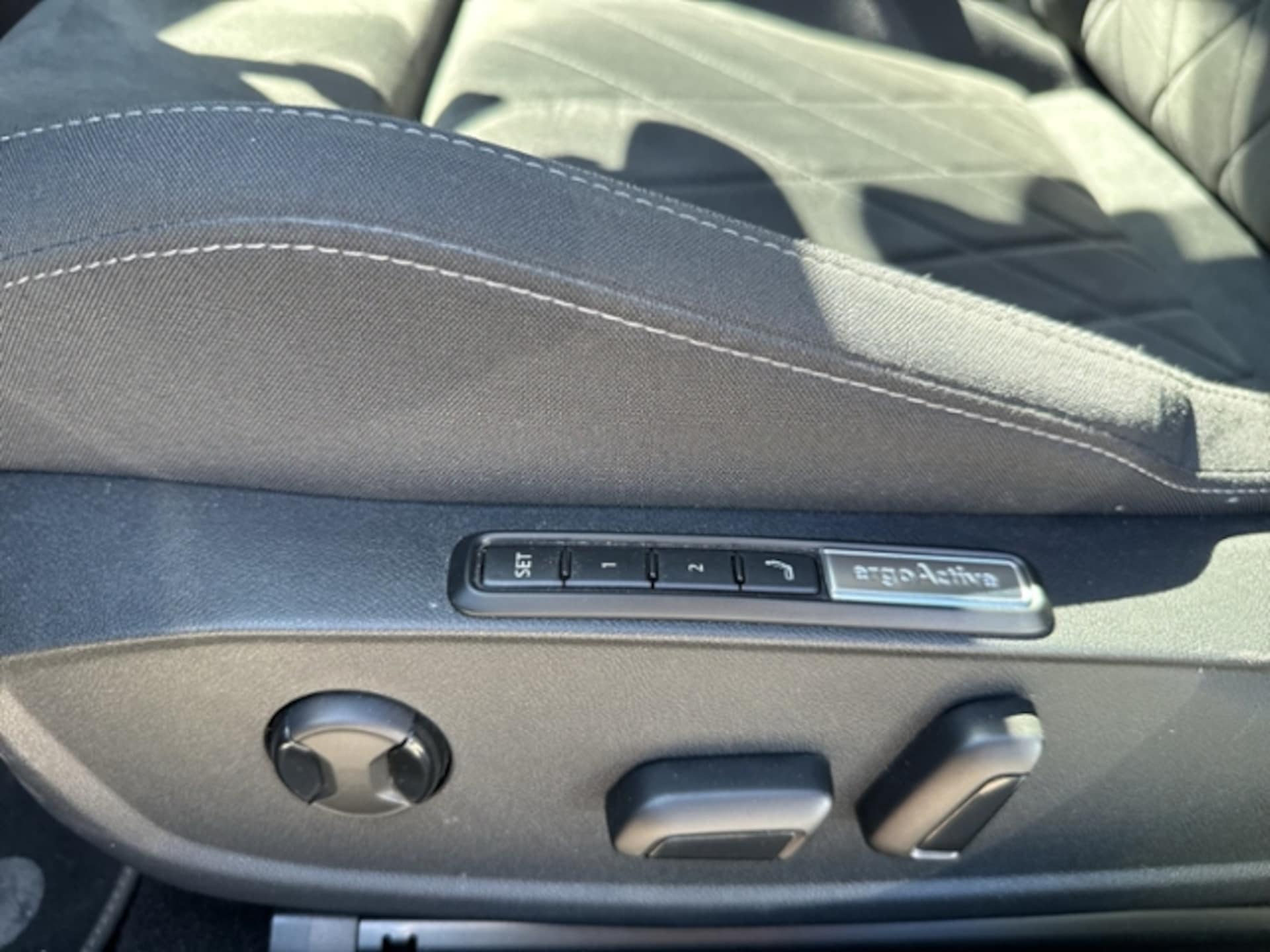 Volkswagen Golf Style