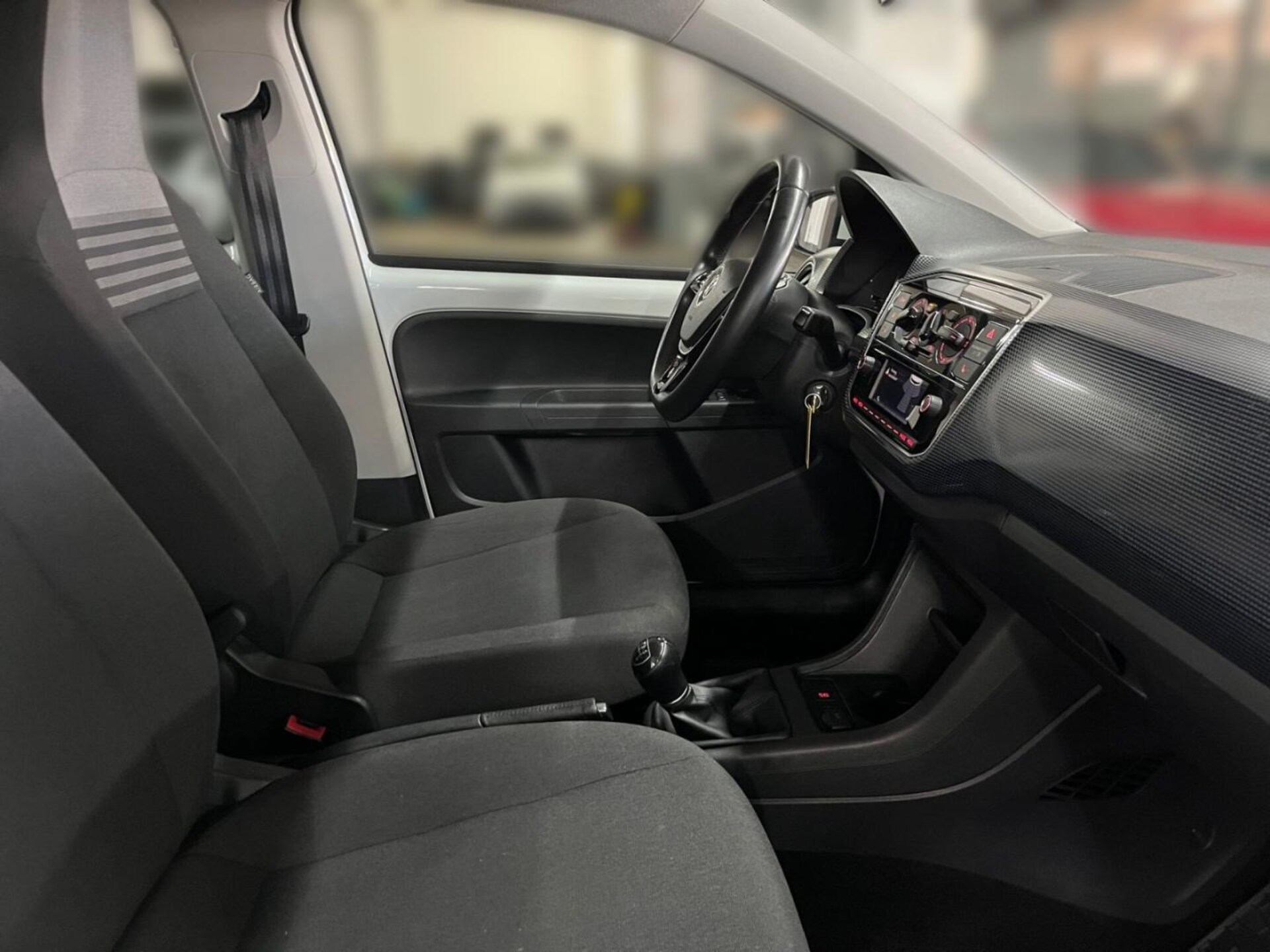 Volkswagen up! move up!