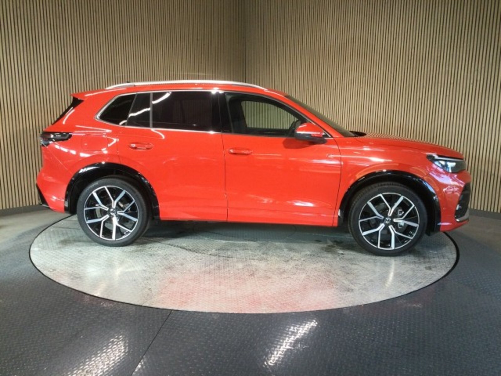 Volkswagen Tiguan – Bild 5
