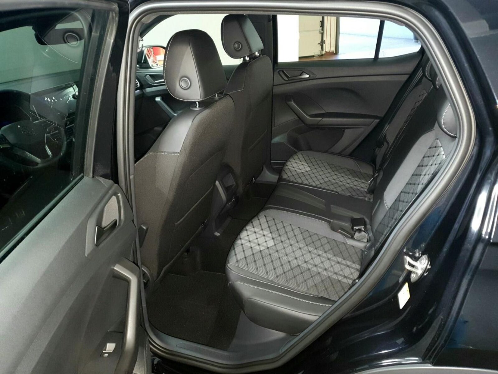 Volkswagen T-Cross – Bild 10