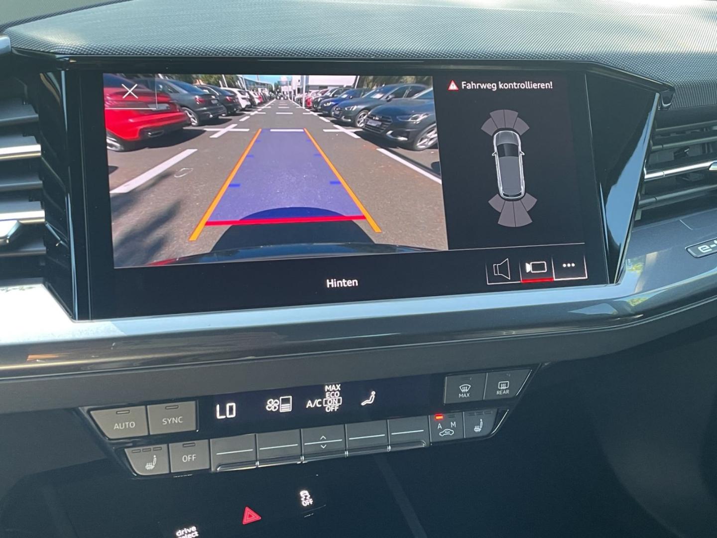 Image about Audi Q4 e-tron 40 e-tron
