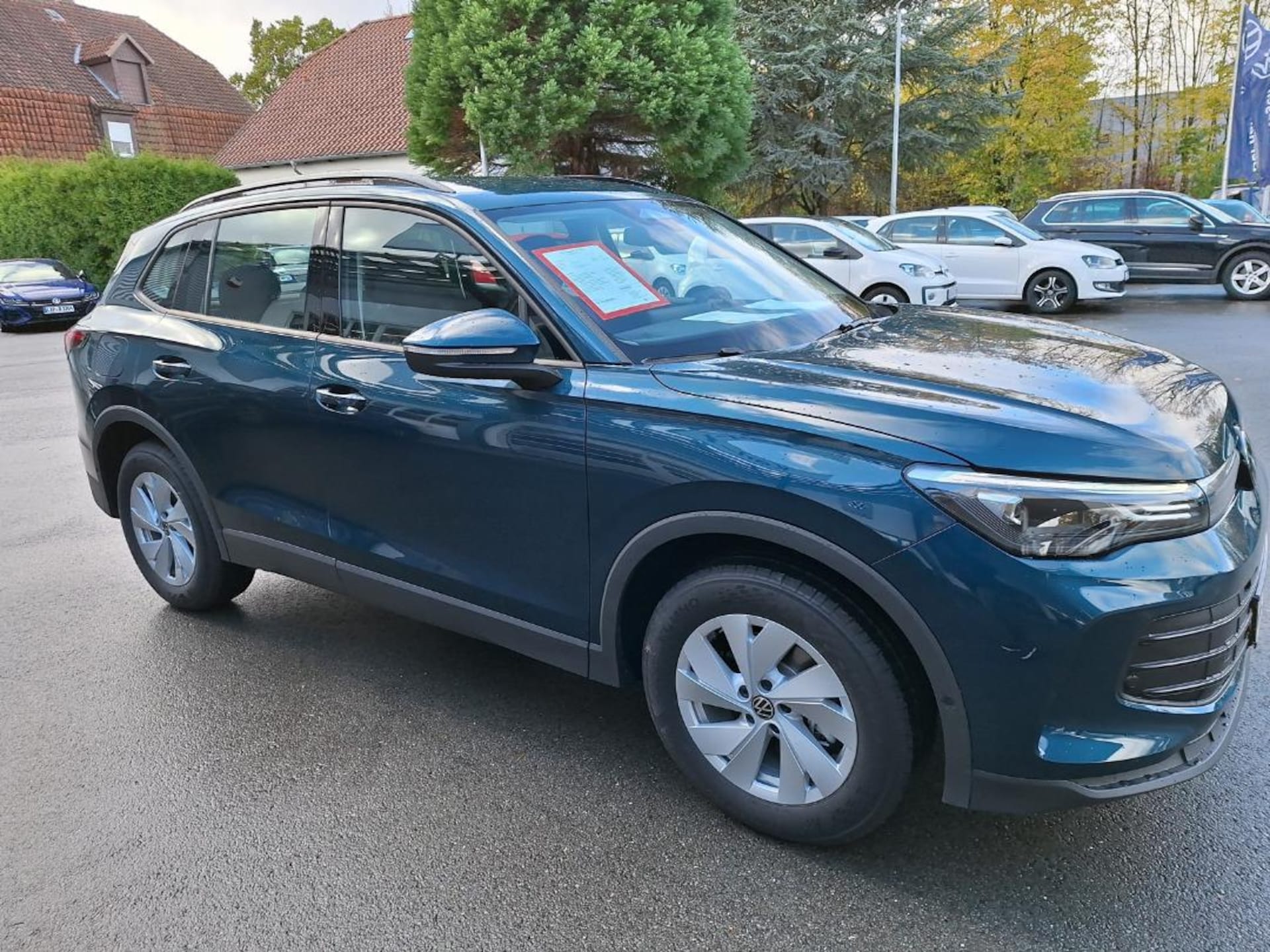 Volkswagen Tiguan Basis-Modell