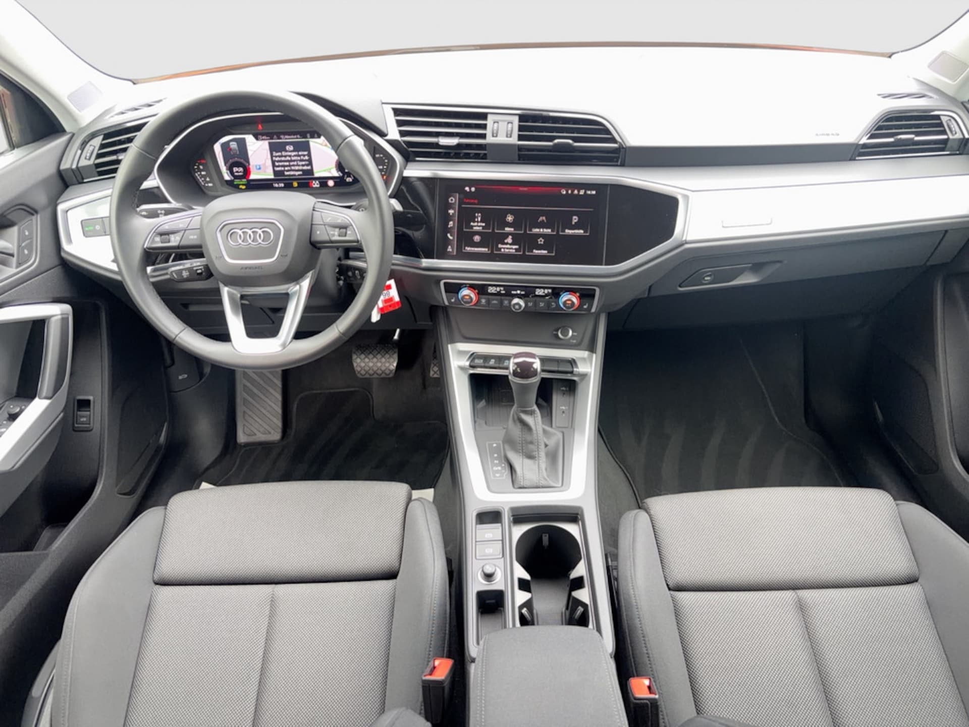 Audi Q3 Sportback S line