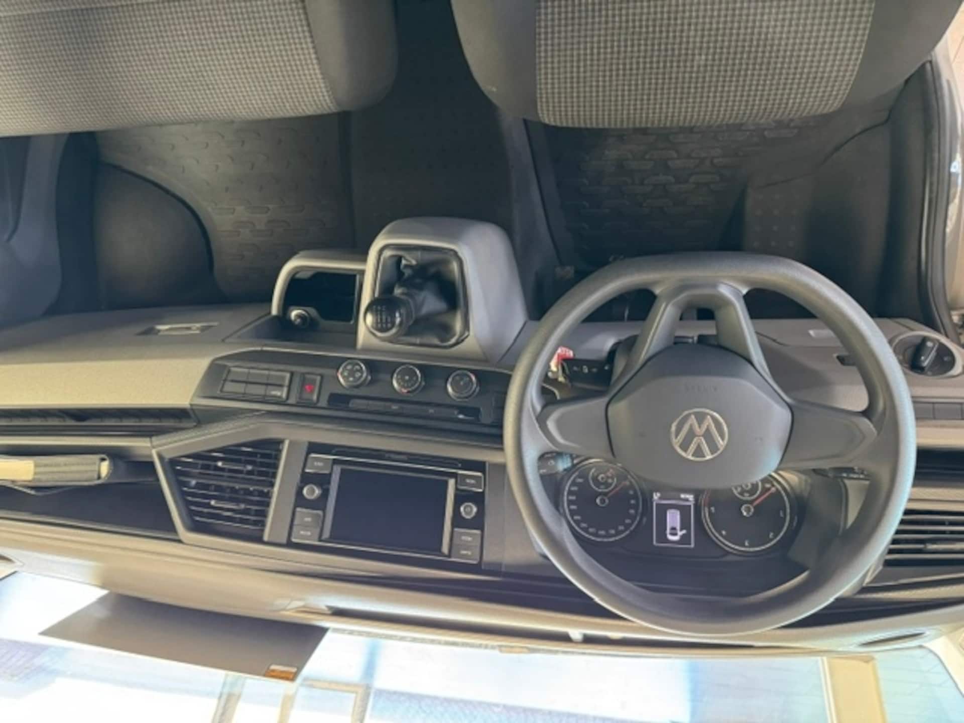 Volkswagen T6.1 Transporter Kasten kurzer Radstand