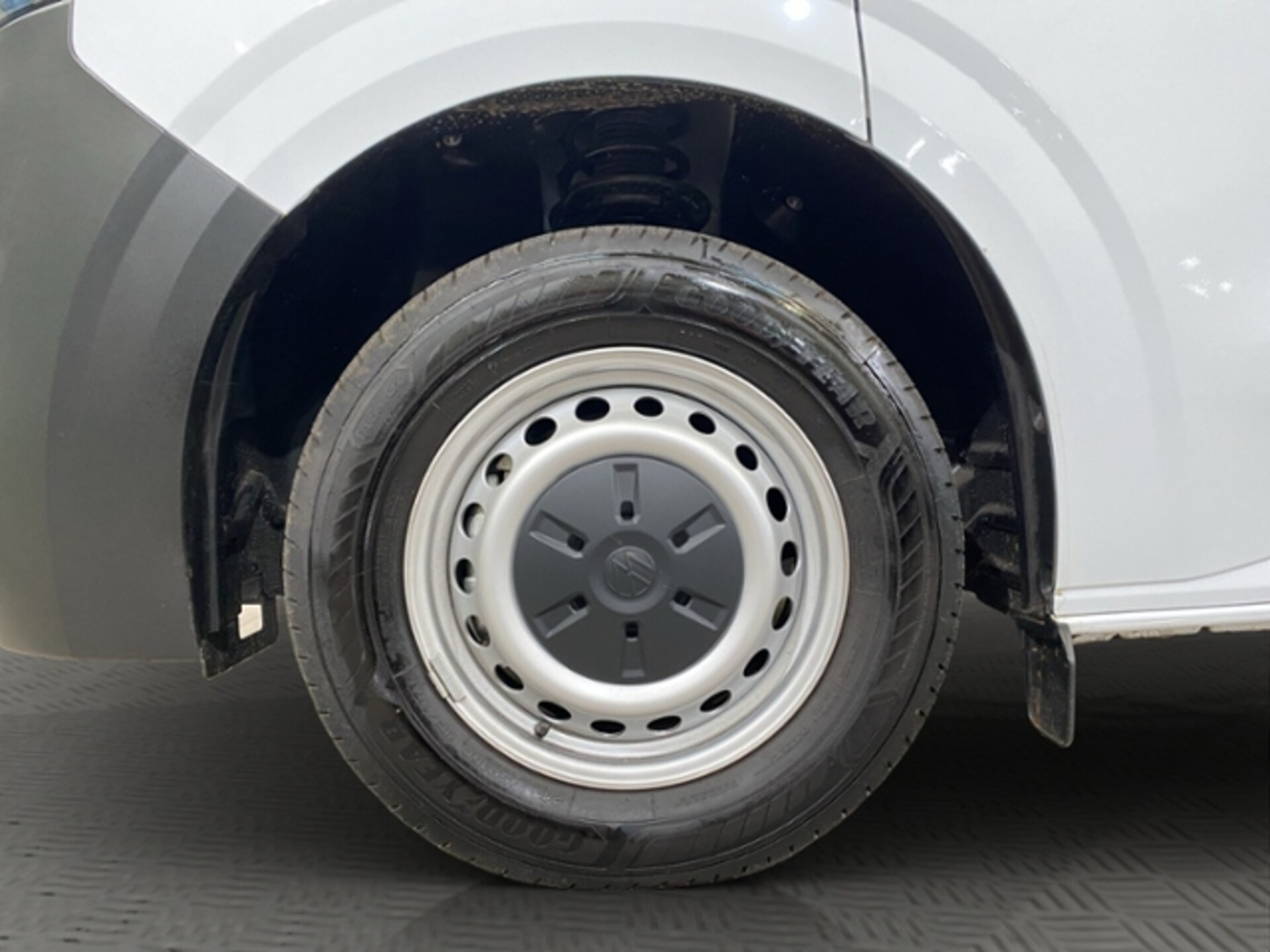 Volkswagen Transporter Kasten kurzer Radstand
