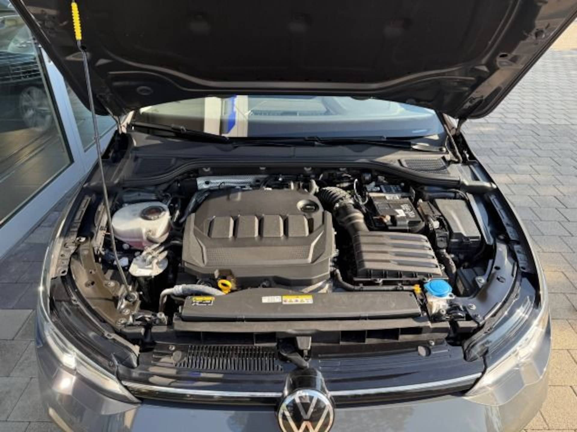 Volkswagen Golf Variant Life