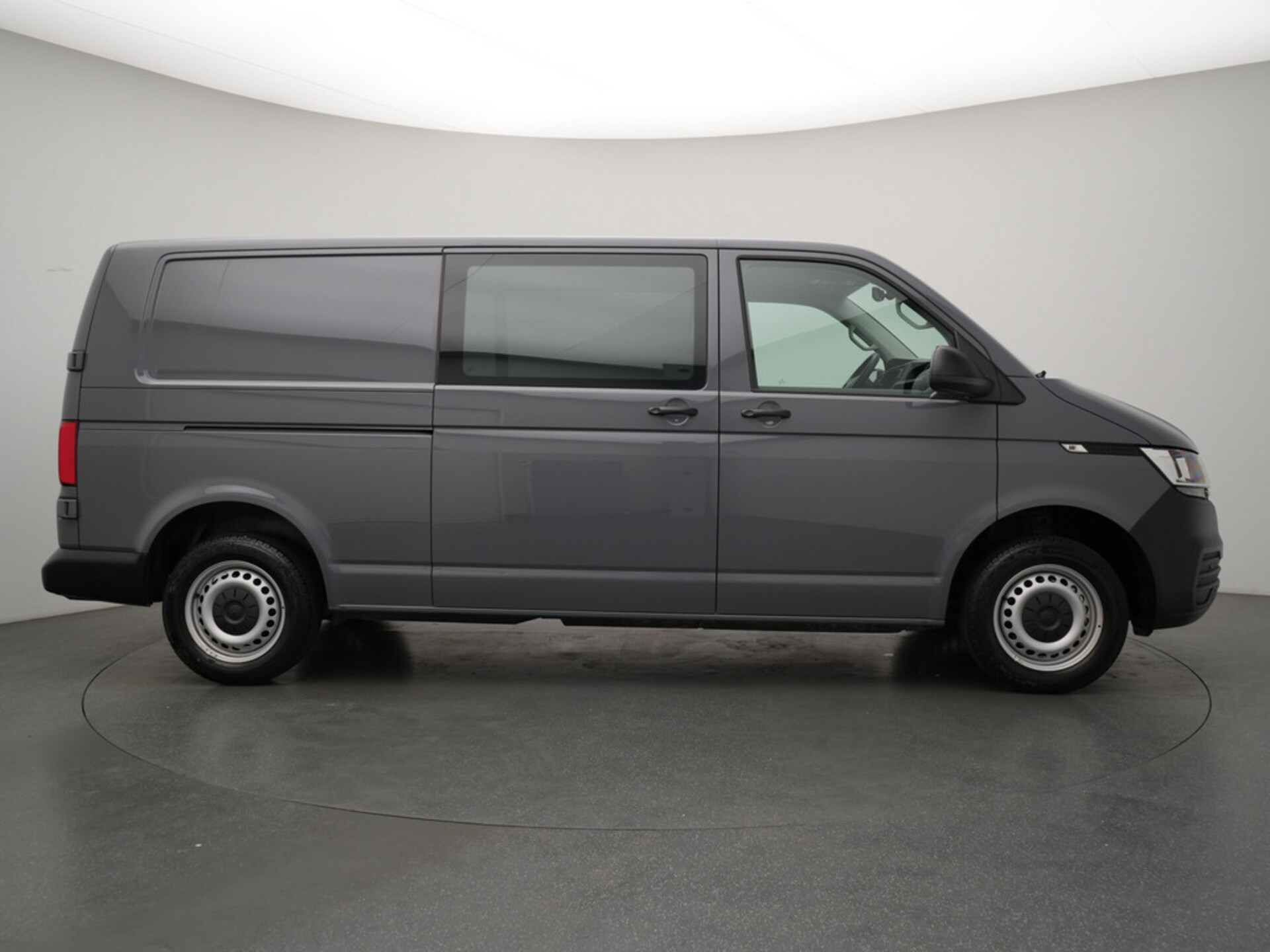 Volkswagen T6.1 Transporter Kasten langer Radstand