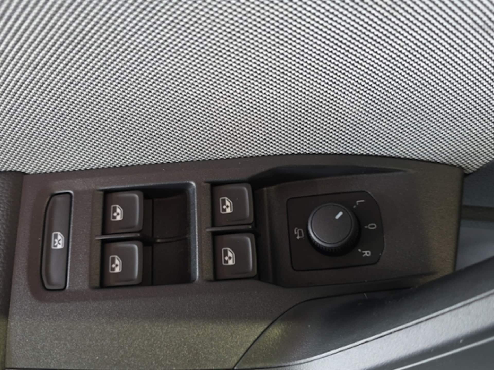 SEAT Arona FR
