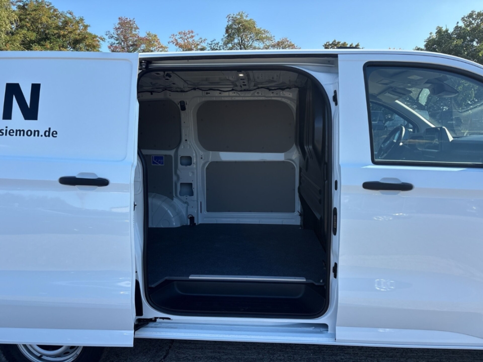 Volkswagen Transporter Kasten kurzer Radstand