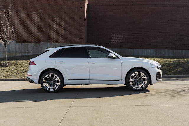 2026 Audi Q8