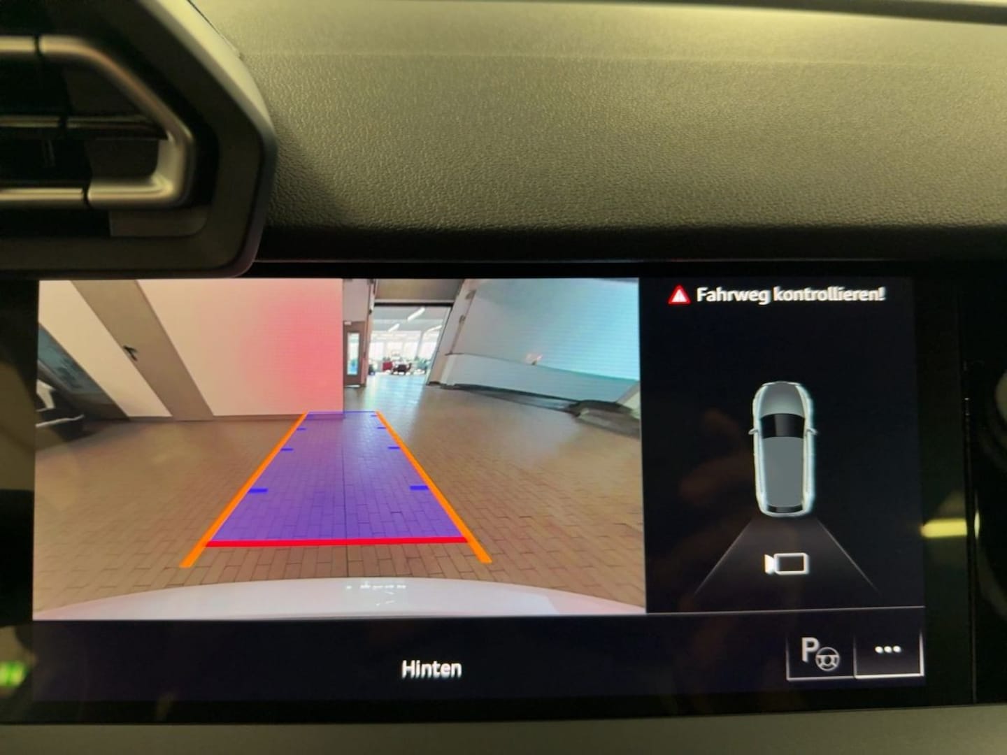 Bild über Audi A3 Sportback TDI S tronic - für weitere Informationen kontaktieren Sie den Audi Partner