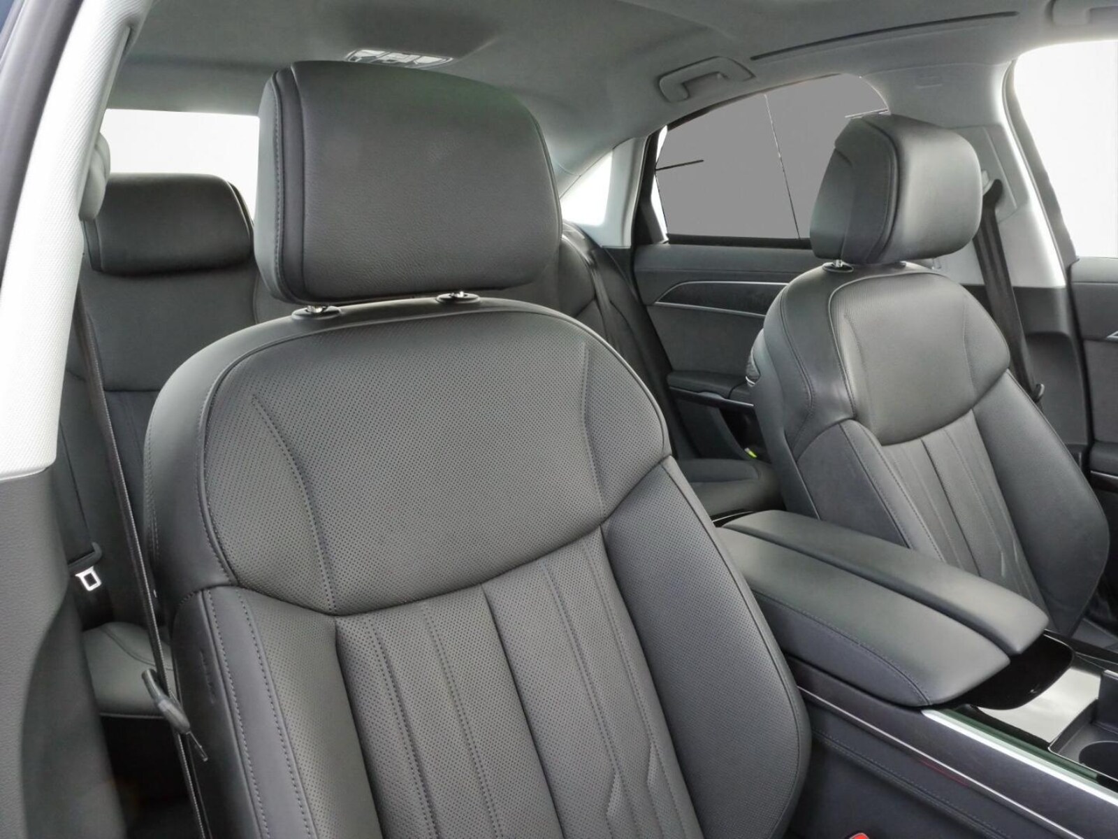 Audi A8 – Bild 10