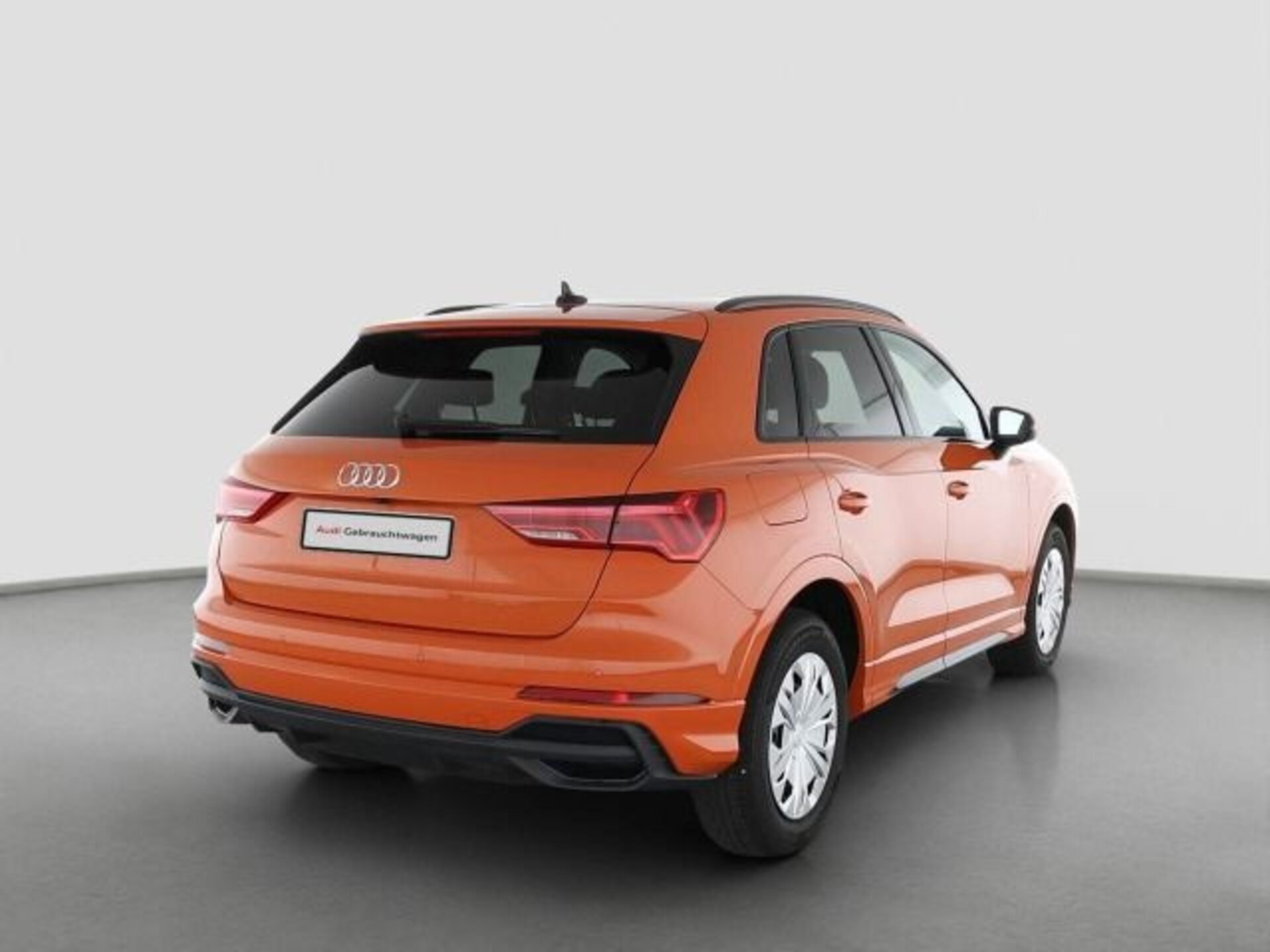 Audi Q3 SUV S line