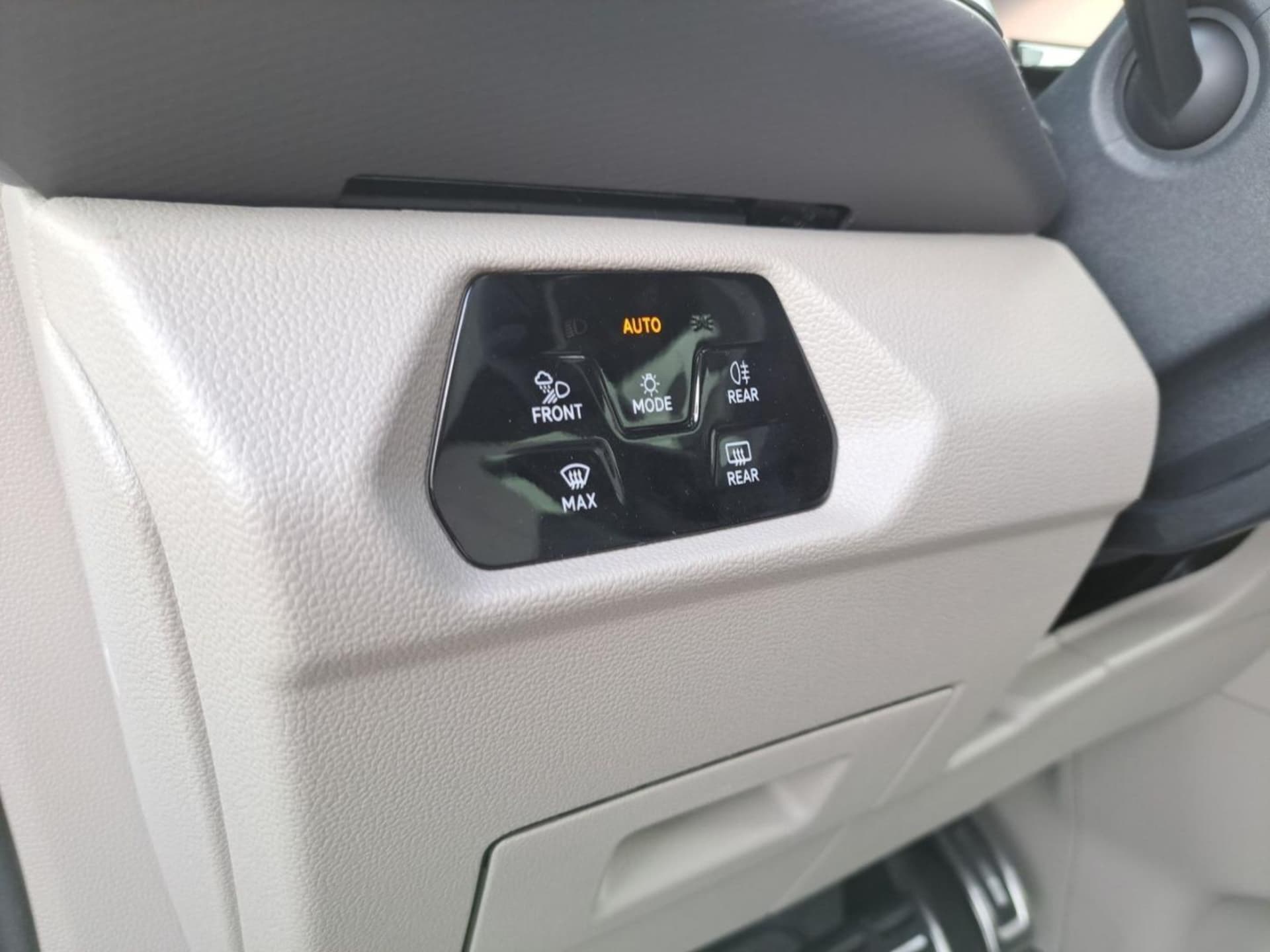 Volkswagen Multivan Langversion Life