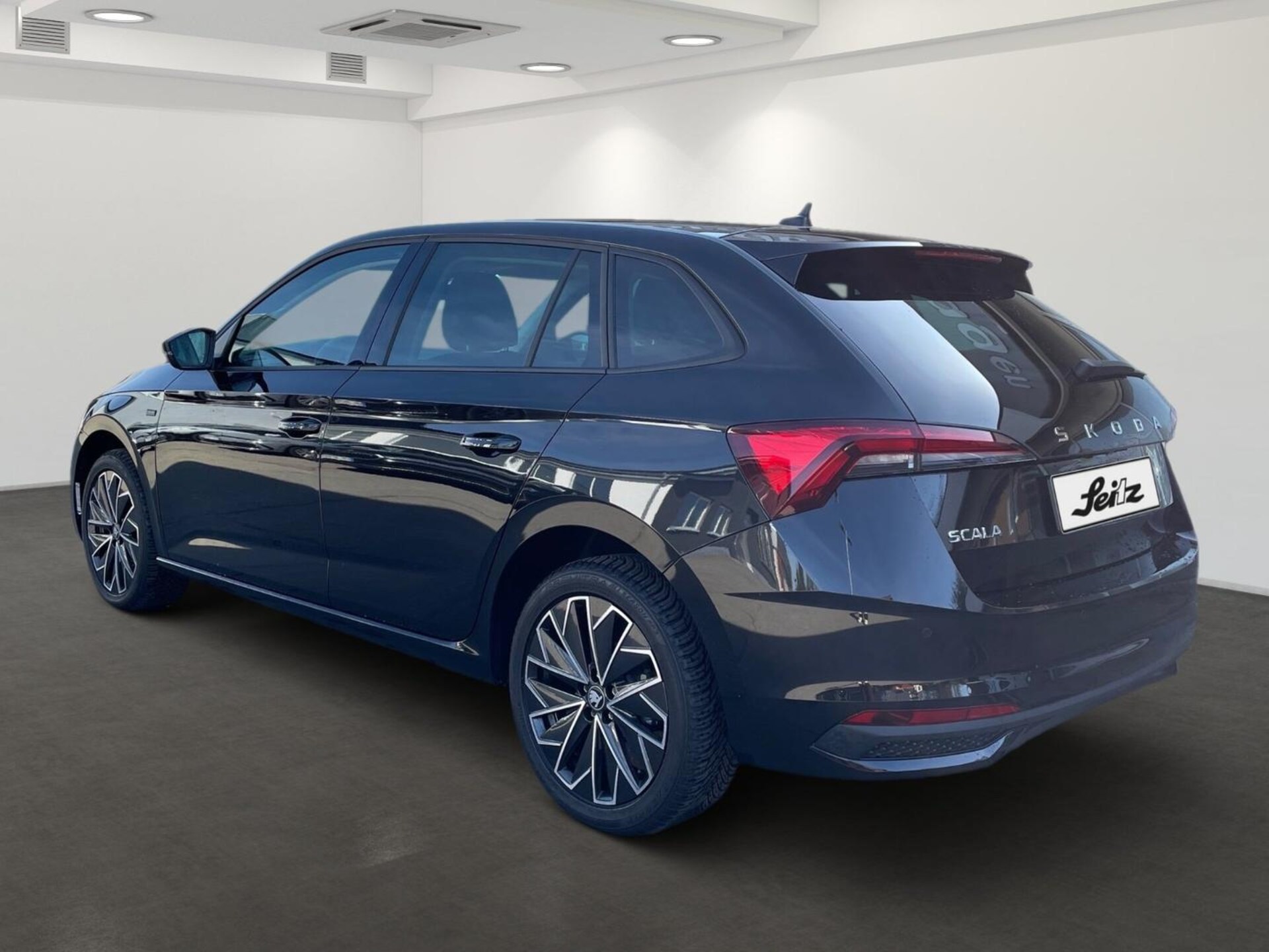 Skoda Scala Tour