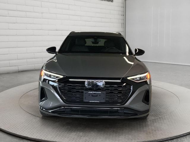 2024 Audi Q8 e-tron