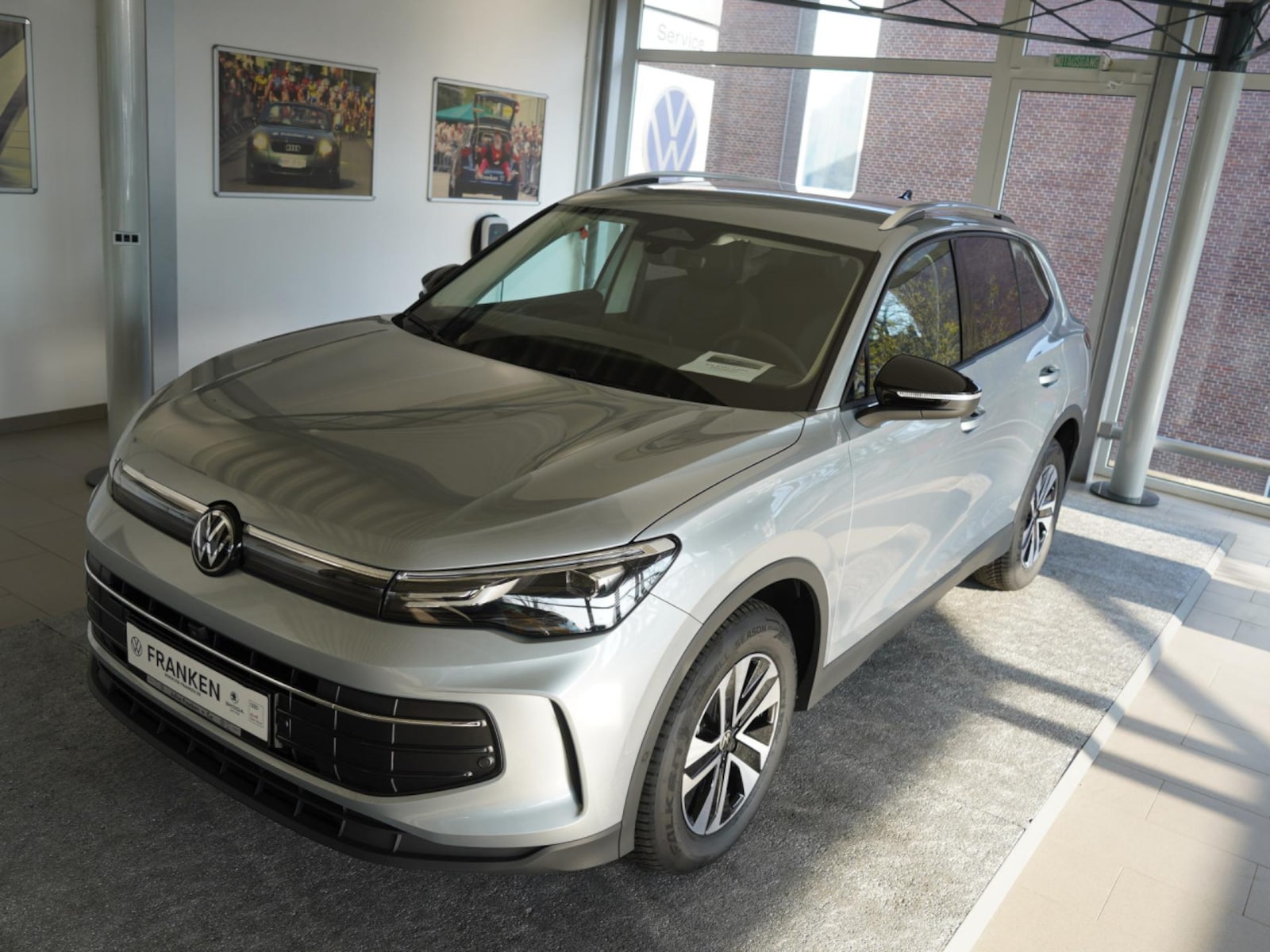 Volkswagen Tiguan – Bild 2