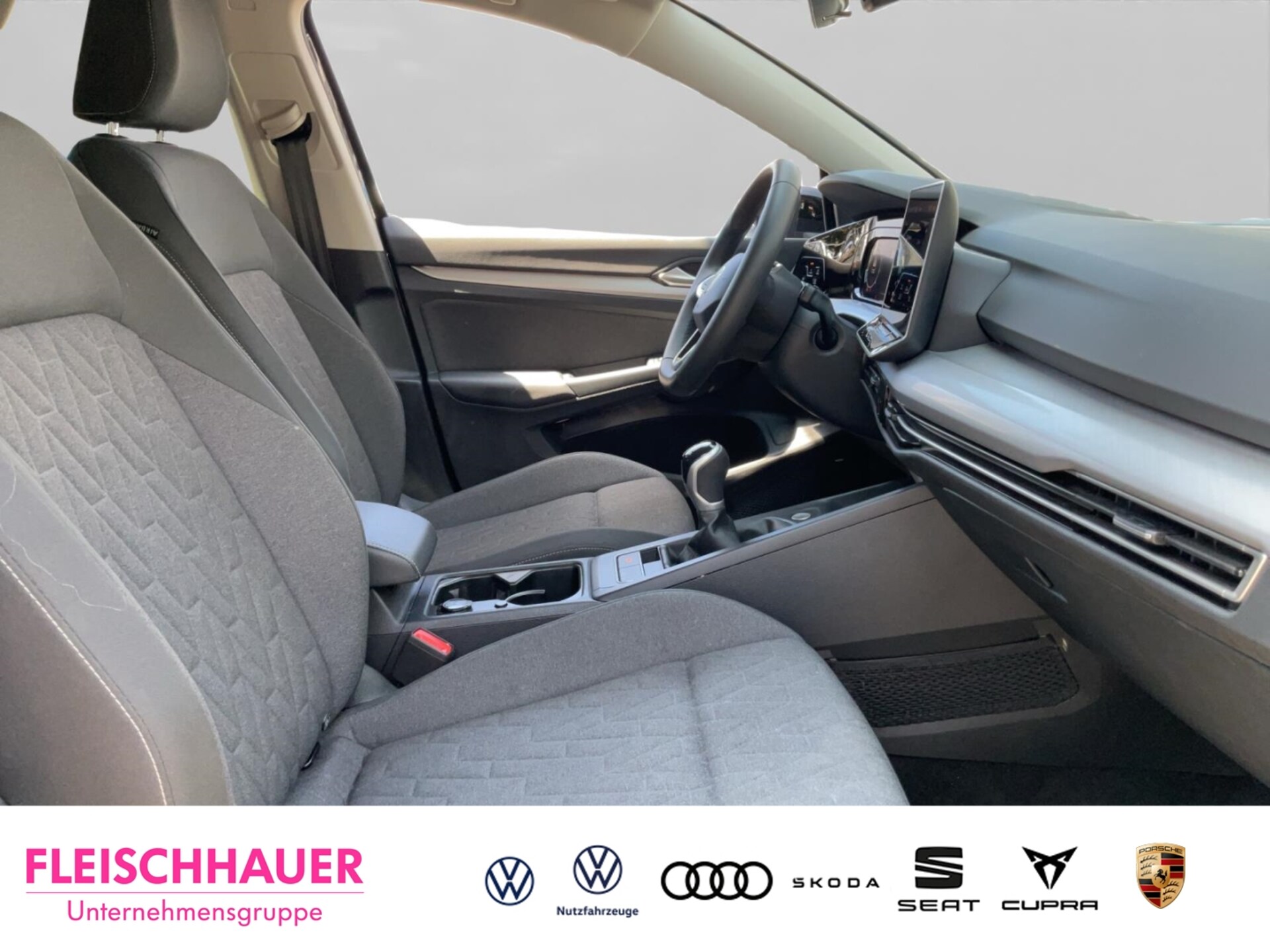 Volkswagen Golf Life
