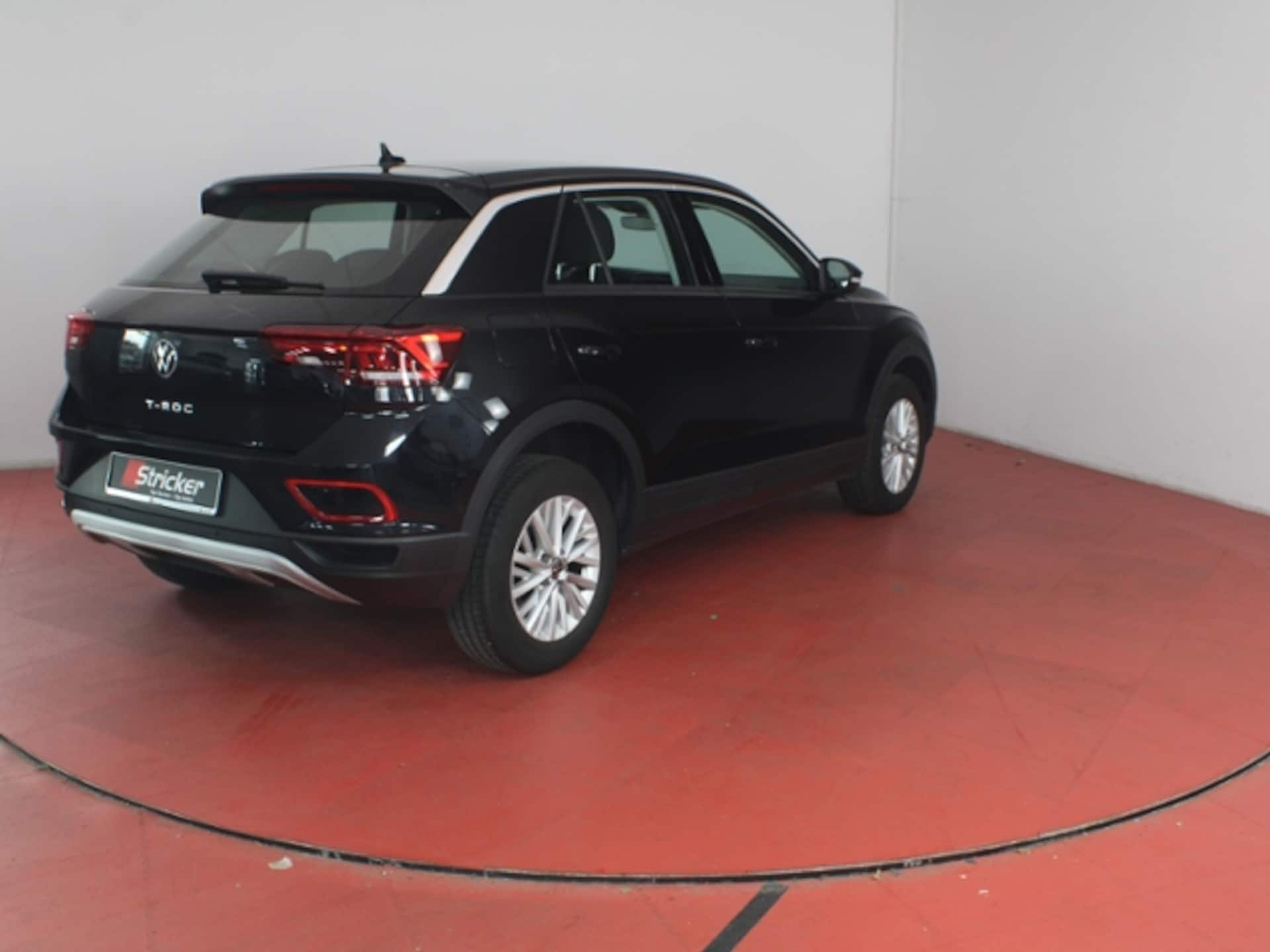 Volkswagen T-Roc Basis-Modell