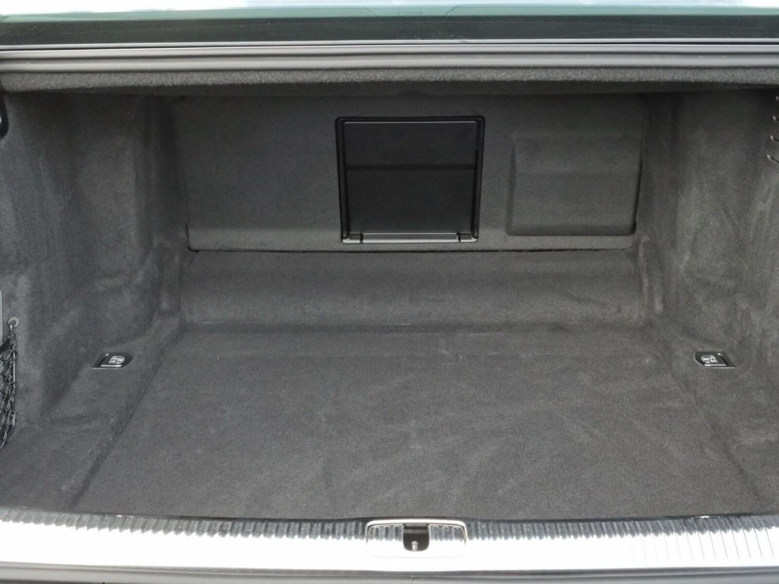Audi A8 – Bild 24