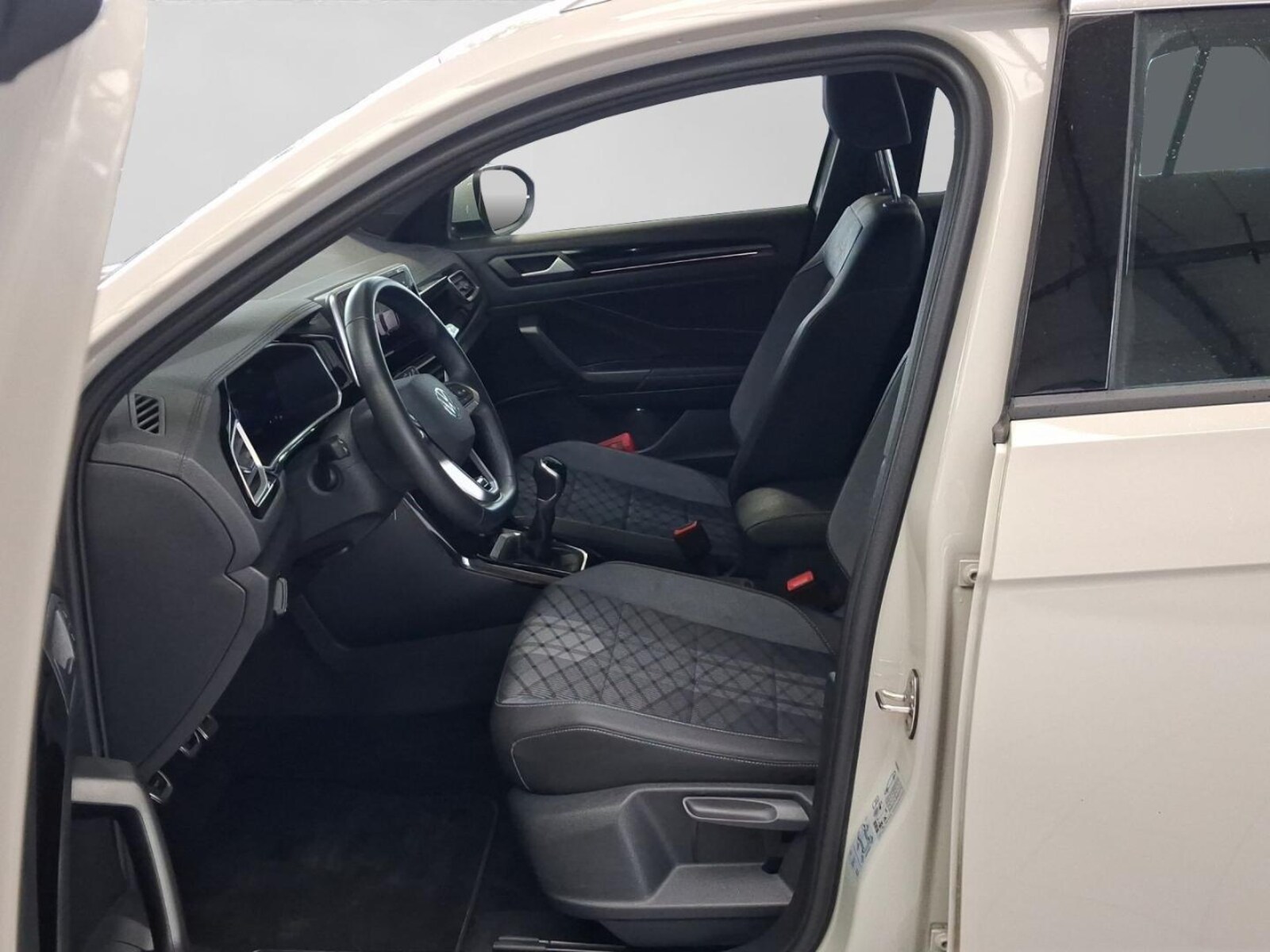 Volkswagen T-Roc – Bild 13