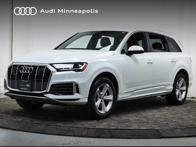 2023 Audi Q7 Premium's photo