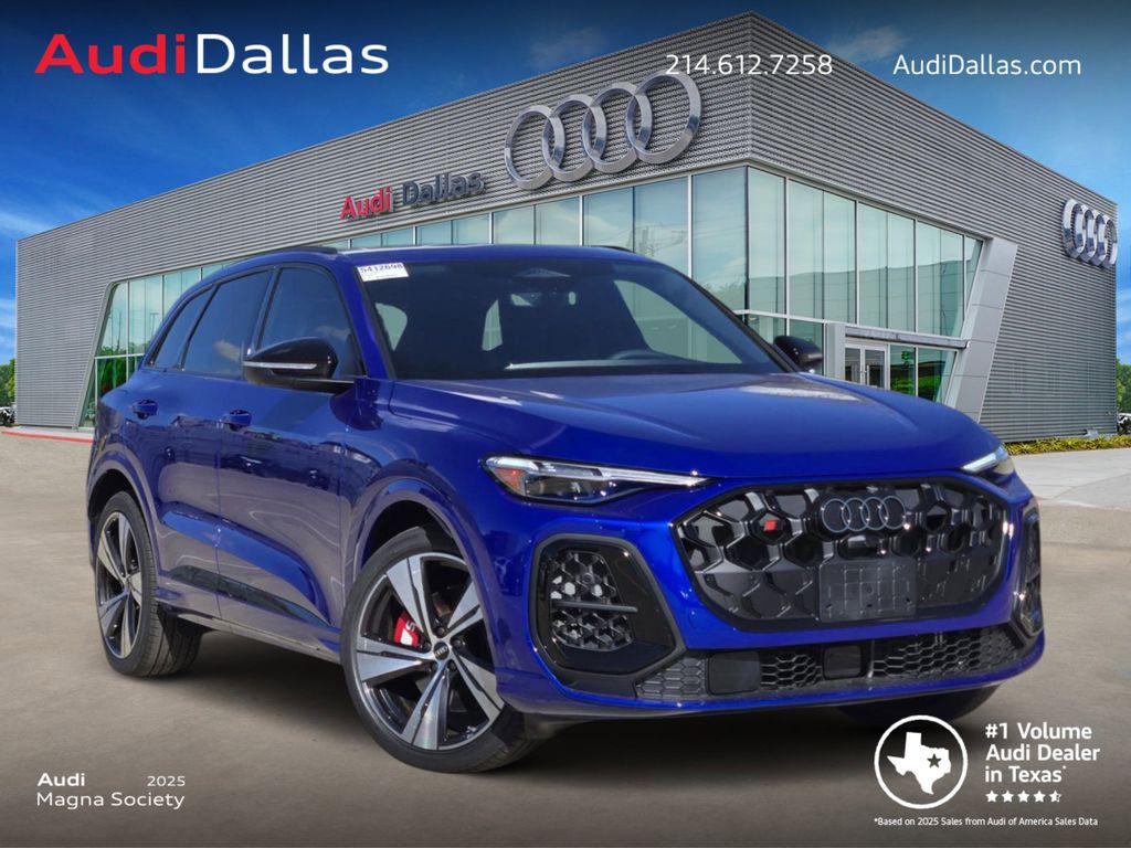 2025 Audi SQ5 Premium Plus's photo