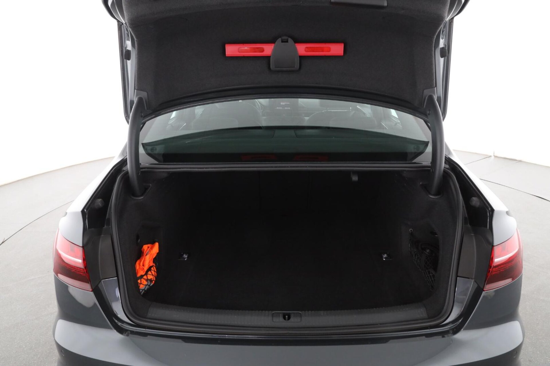 Audi A4 Limousine Advanced