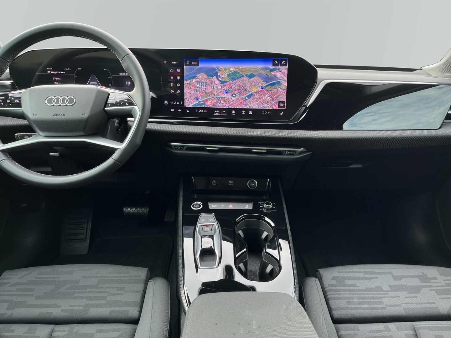 Bild über Audi A5 Limousine TFSI S tronic - für weitere Informationen kontaktieren Sie den Audi Partner